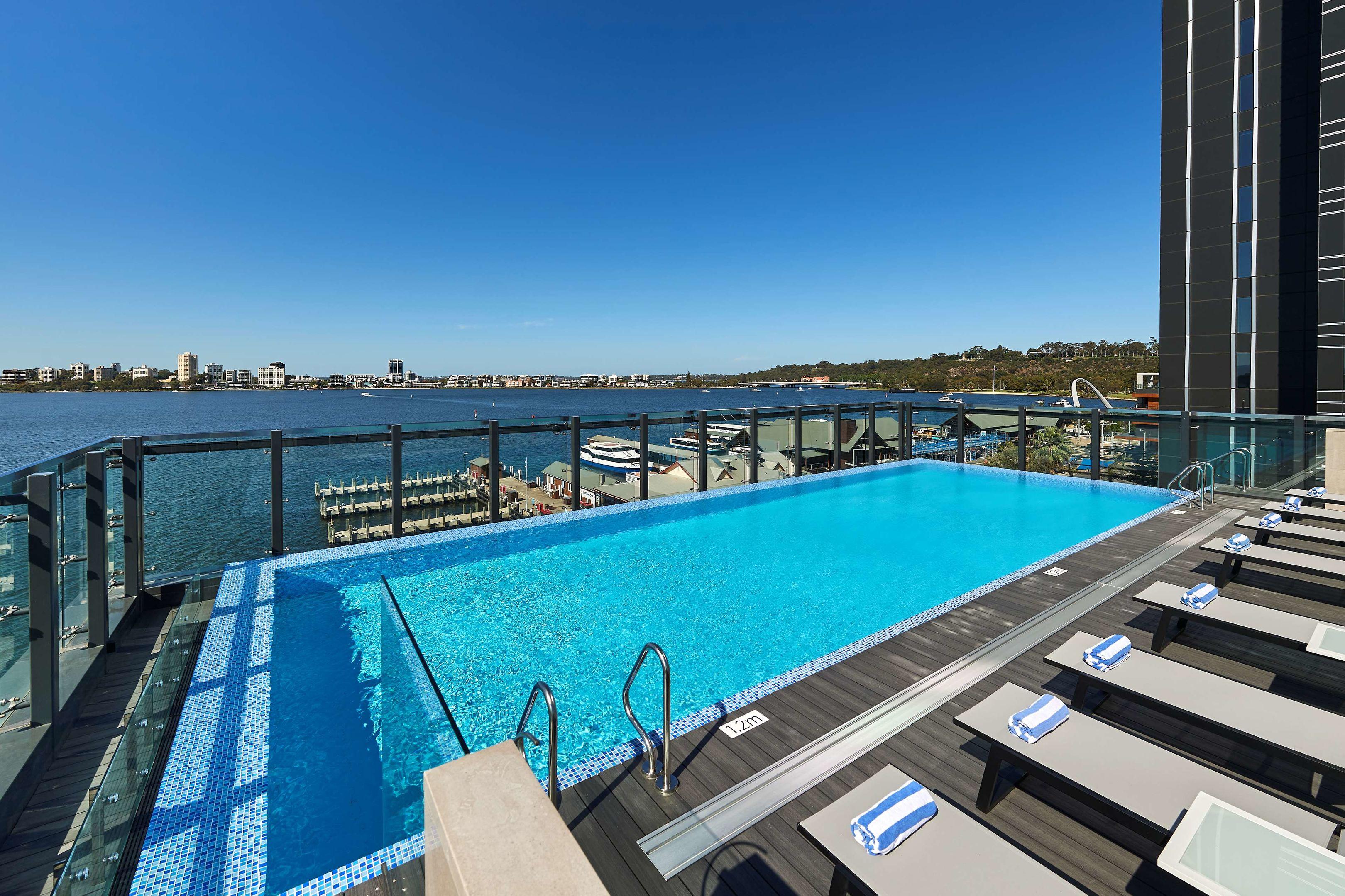 DoubleTree by Hilton Perth Waterfront — photo 5