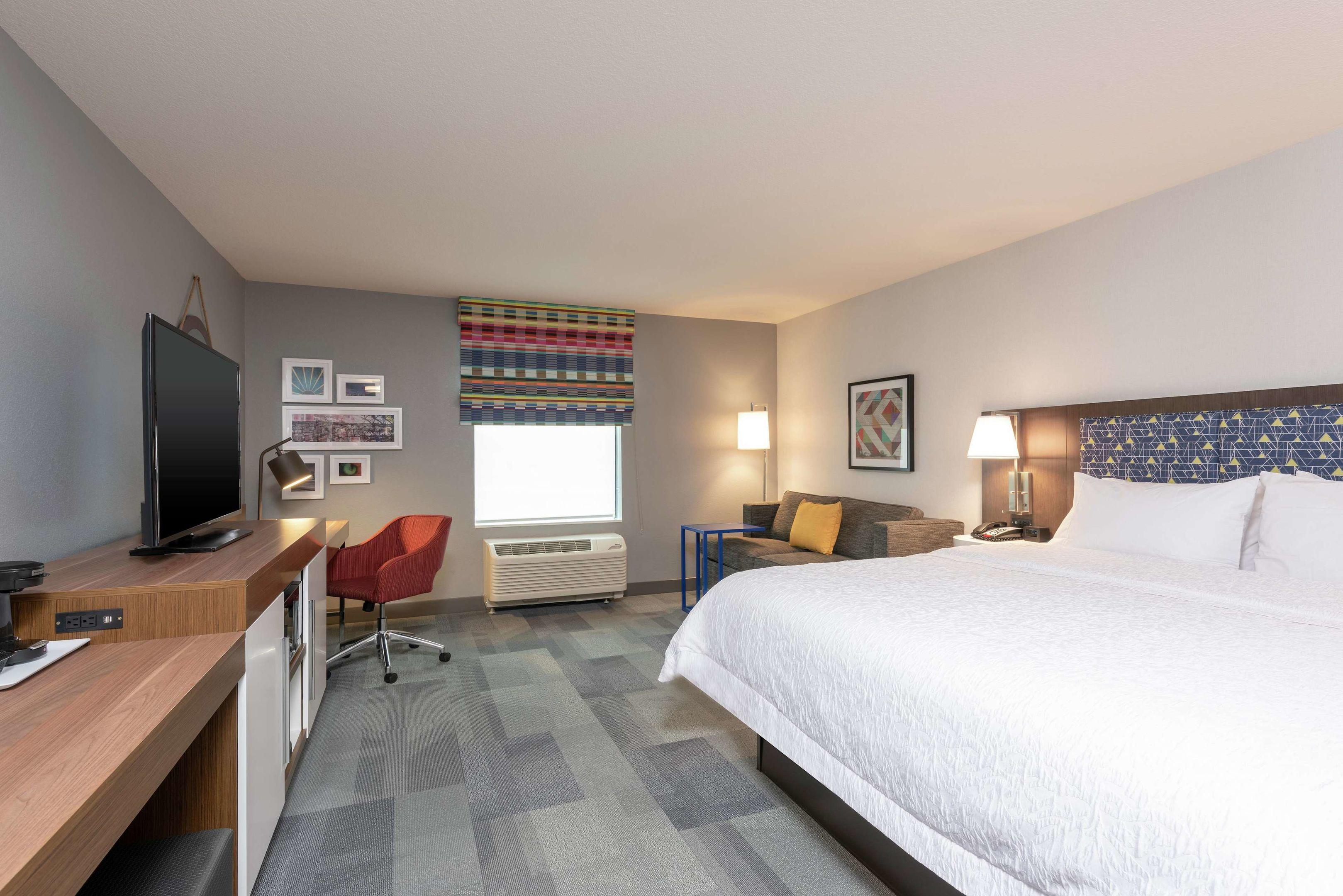 Hampton Inn & Suites Xenia Dayton — photo 5