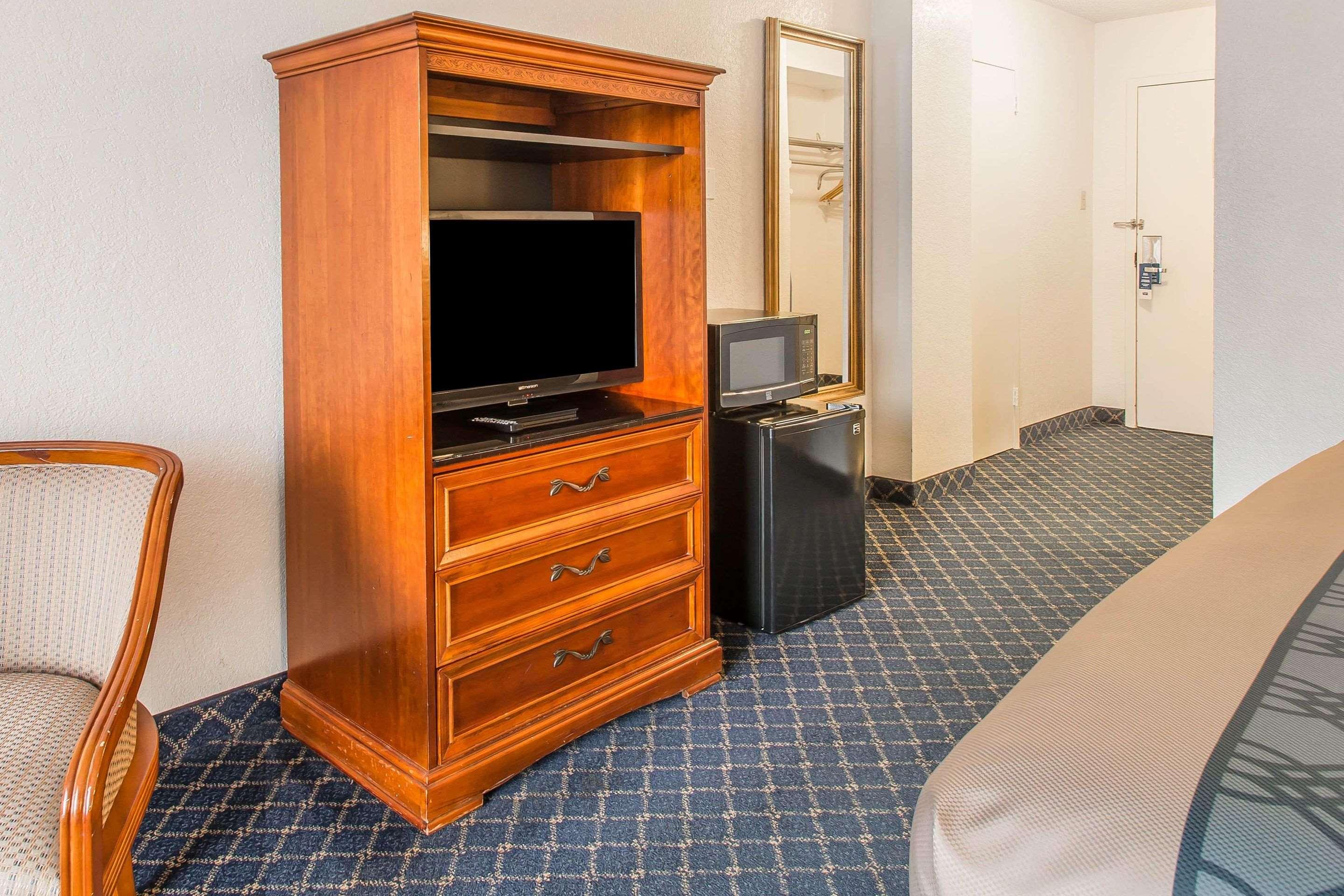 Rodeway Inn Miami I-95 — photo 5