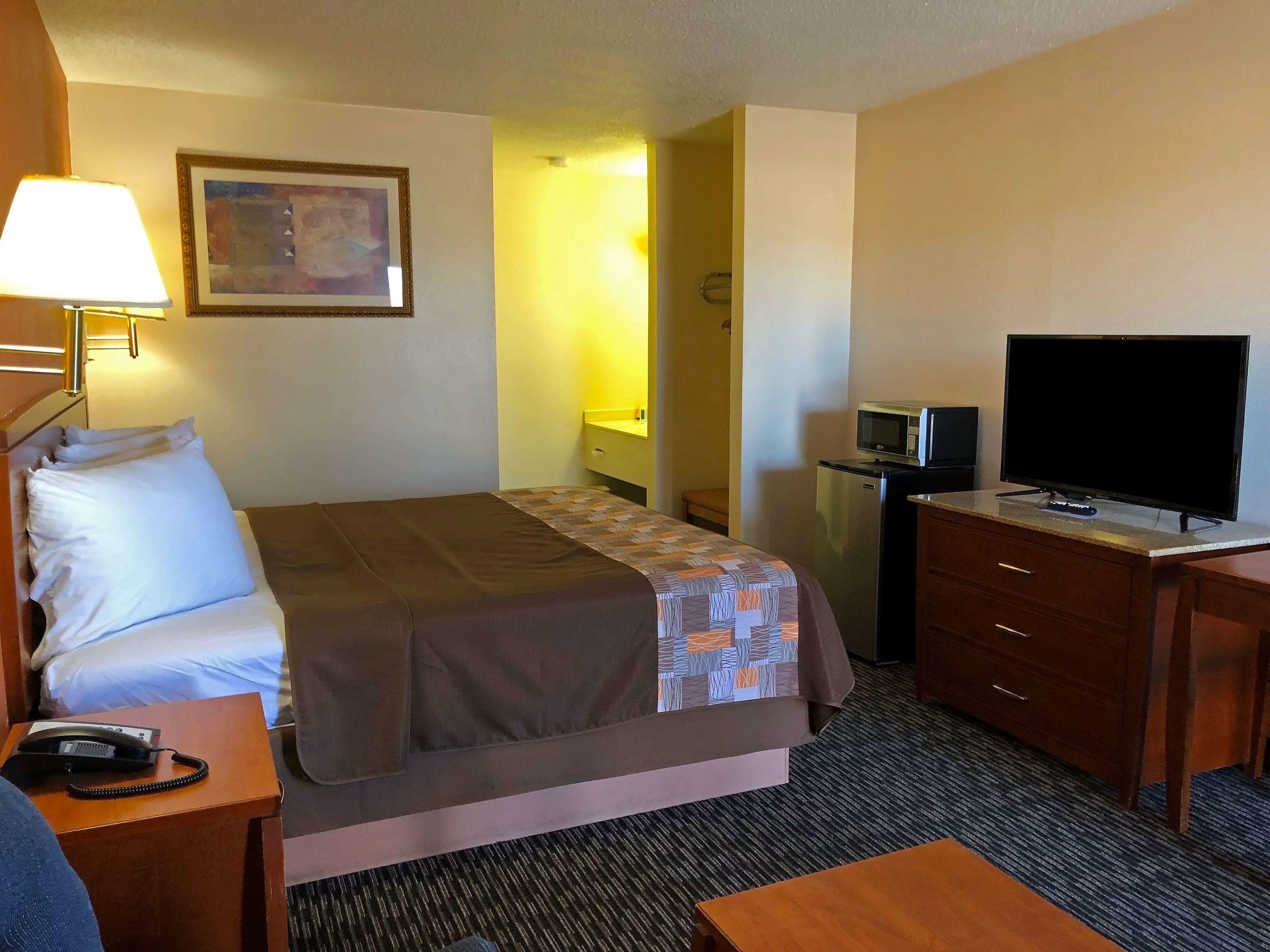 Americas Best Value Inn — photo 4