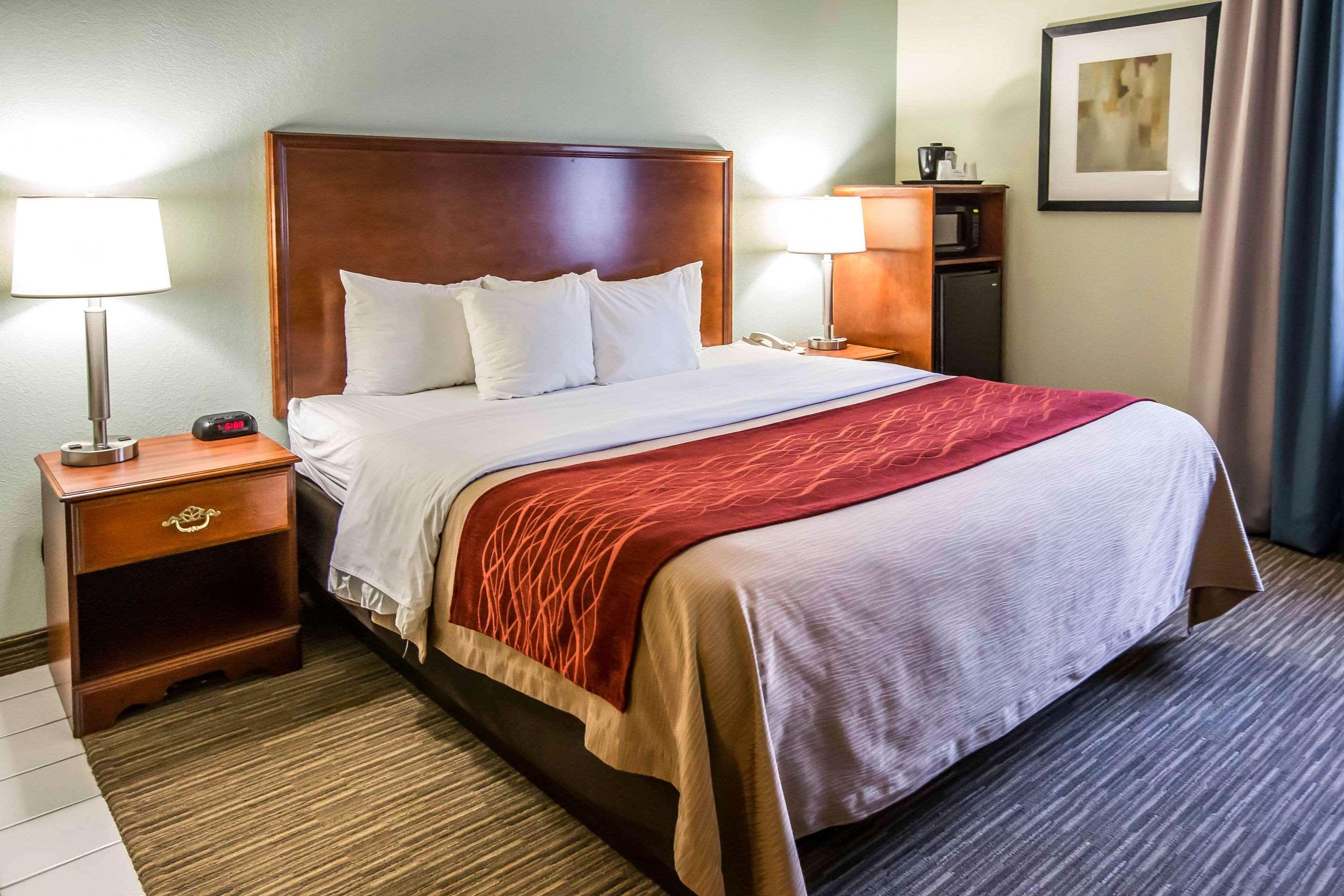 Comfort Inn — photo 5