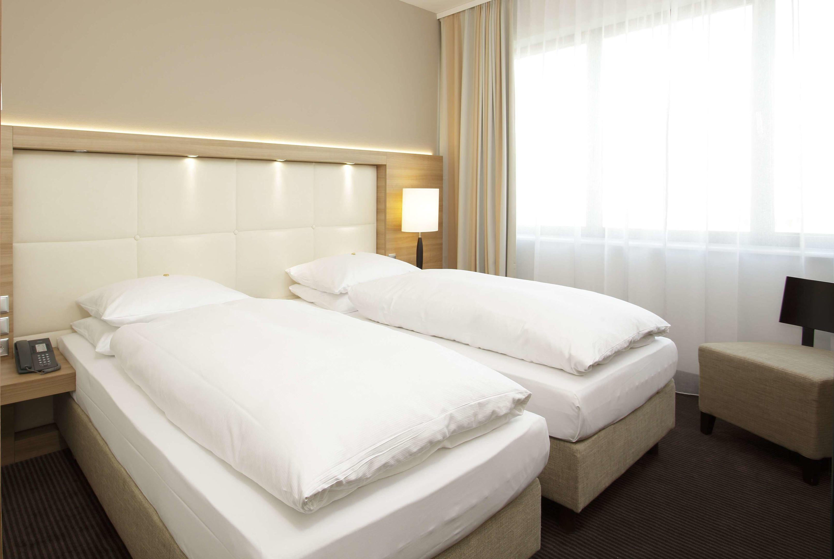 H4 Hotel Berlin Alexanderplatz — photo 5