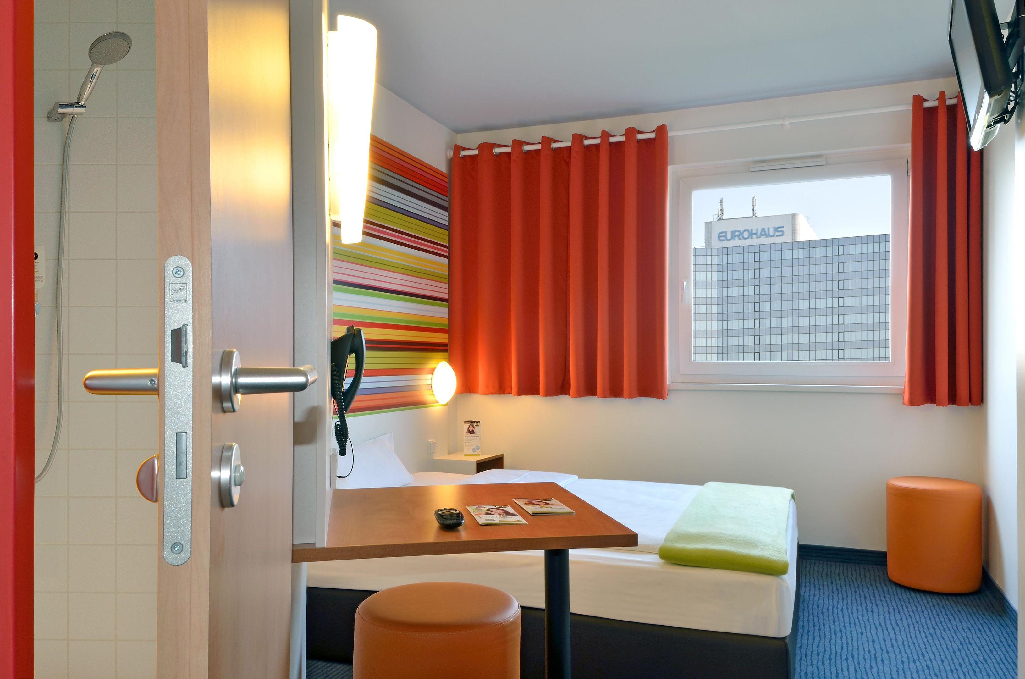 B&B Hotel Frankfurt-Niederrad — photo 5
