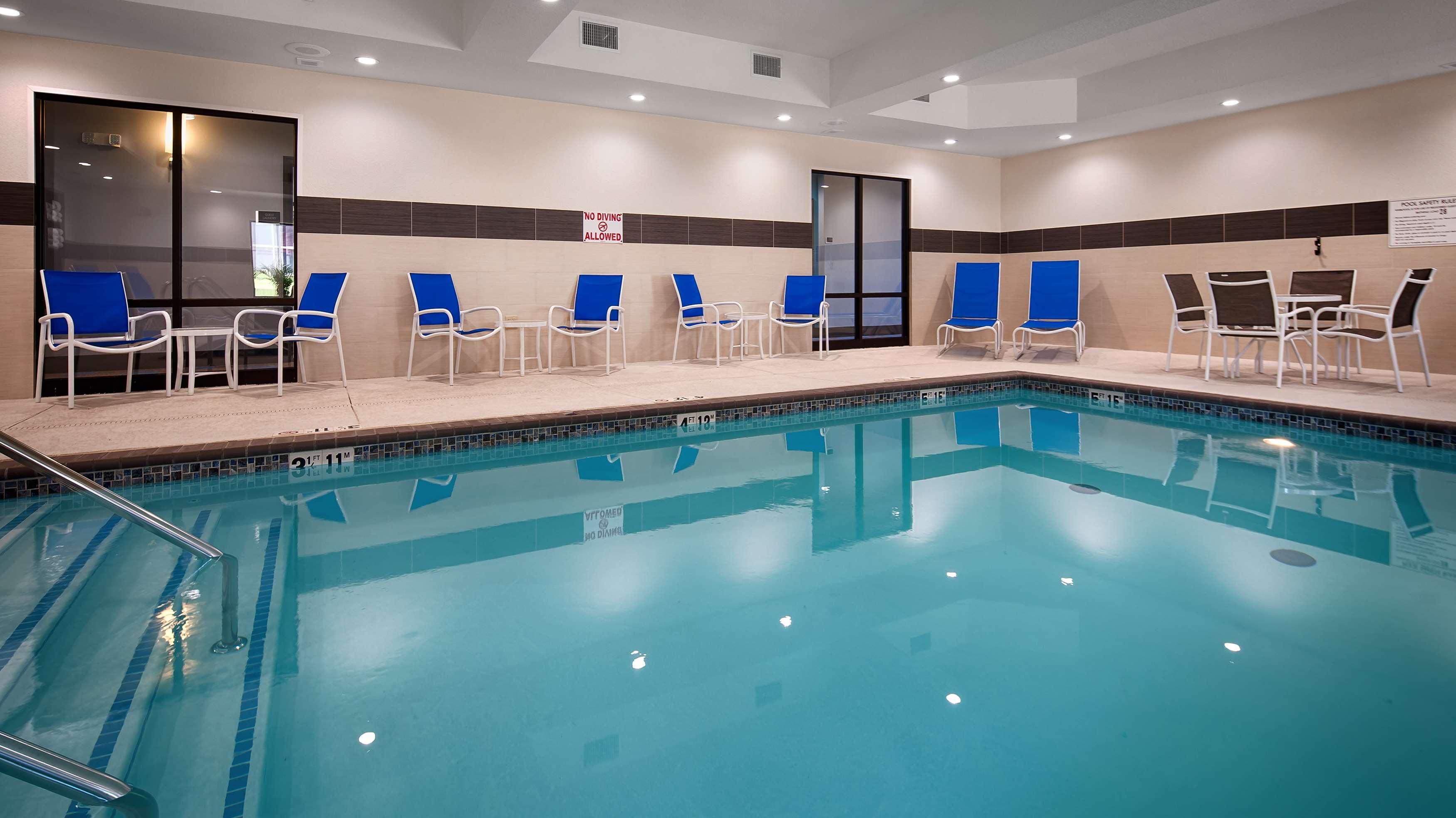 Best Western Plus Ardmore Inn & Suites — photo 4