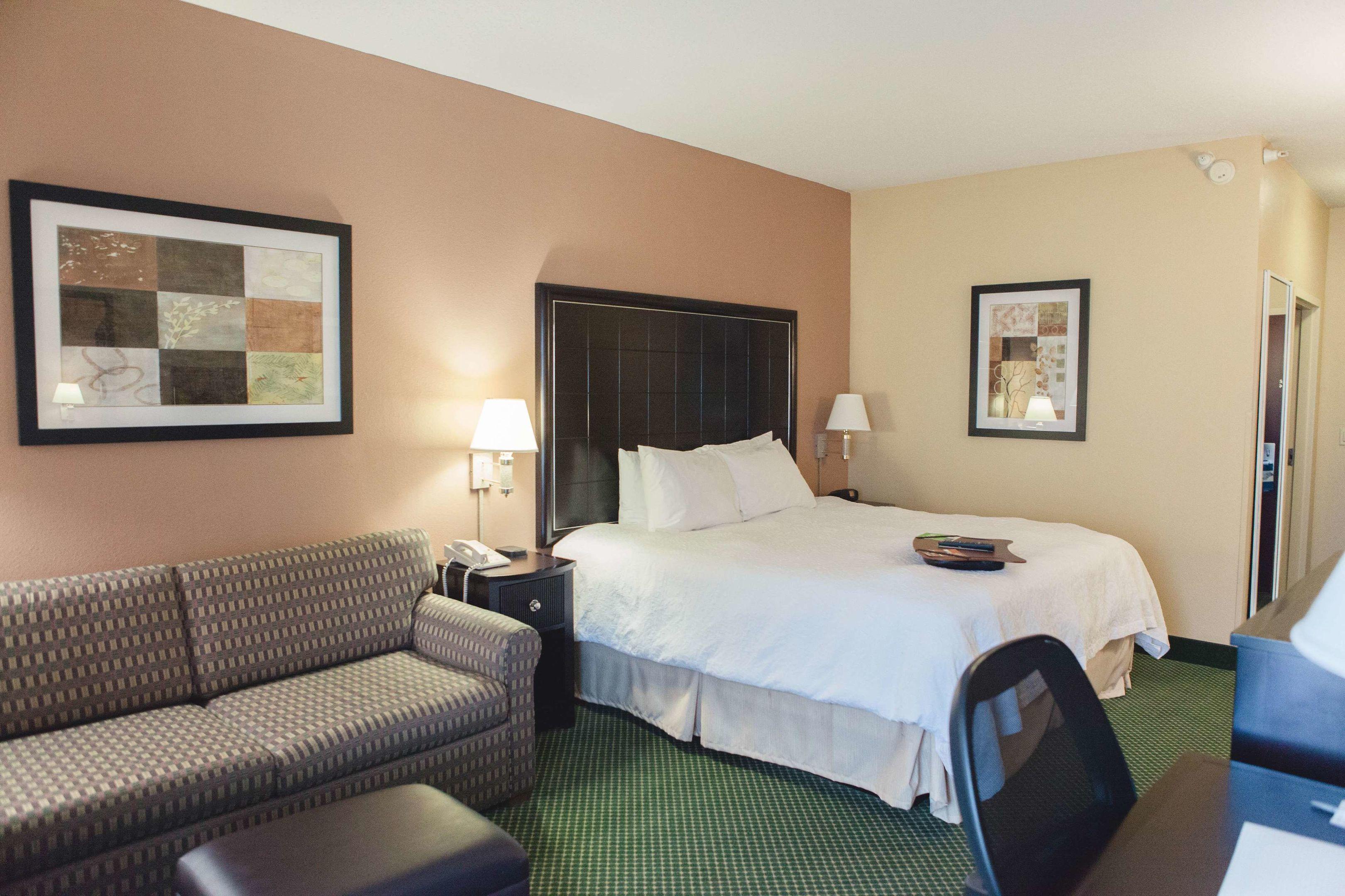 Hampton Inn Bloomington West — photo 5