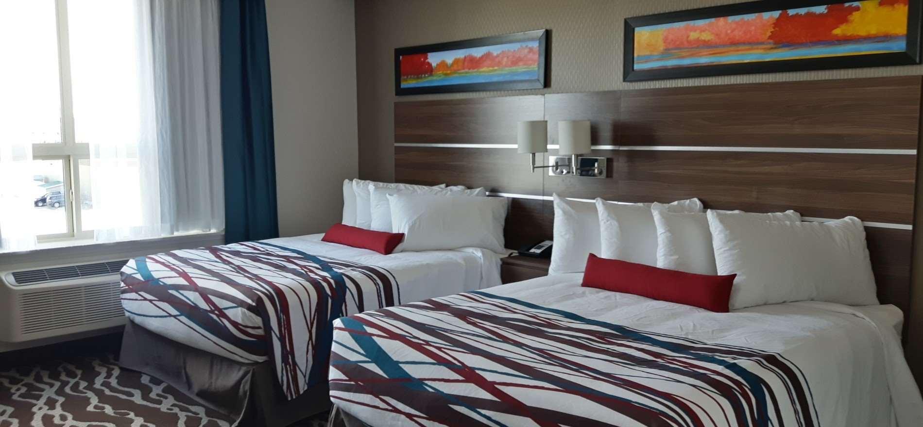 Encore Suites by Service Plus Inns — photo 5
