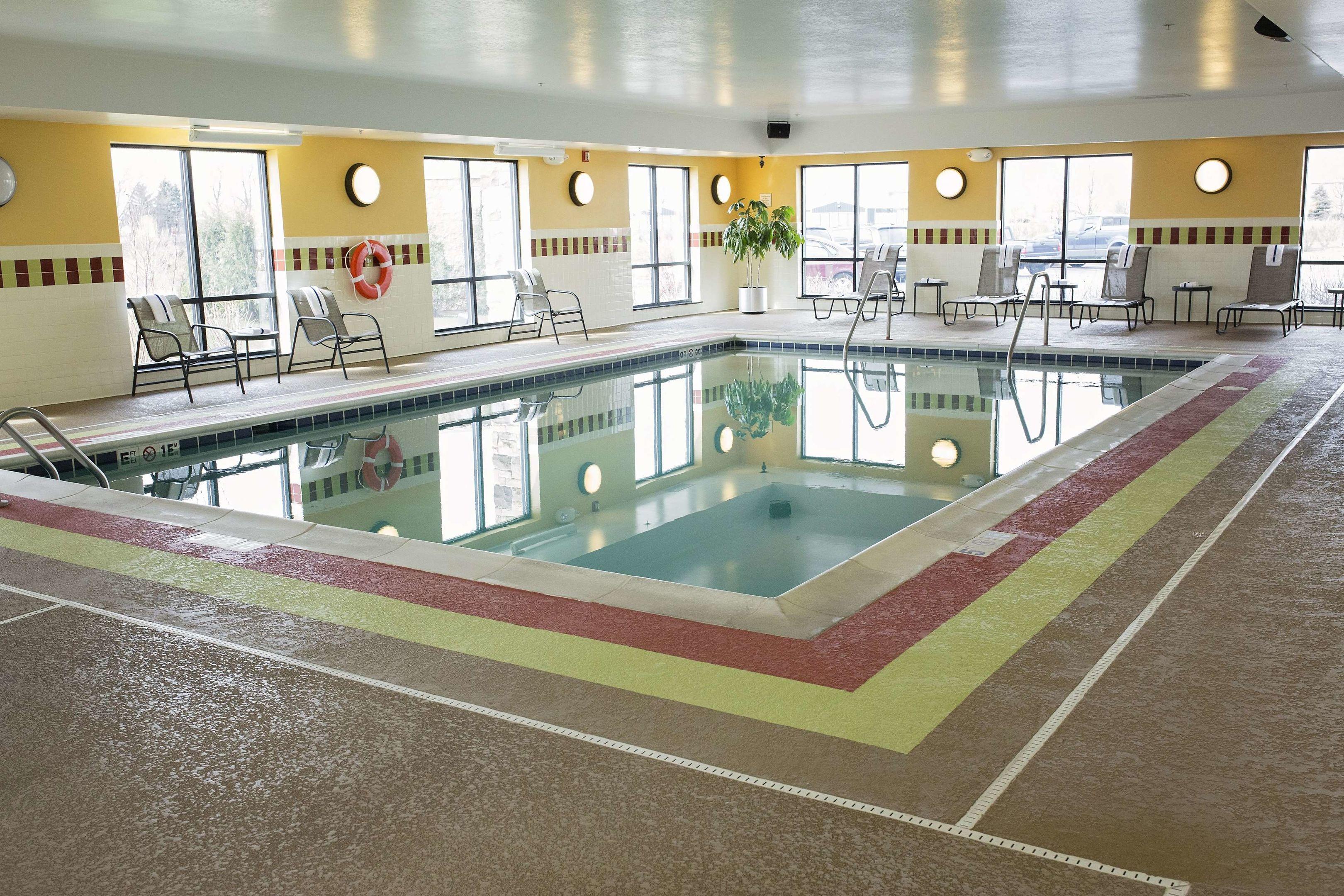 Hampton Inn Yorkville — photo 4