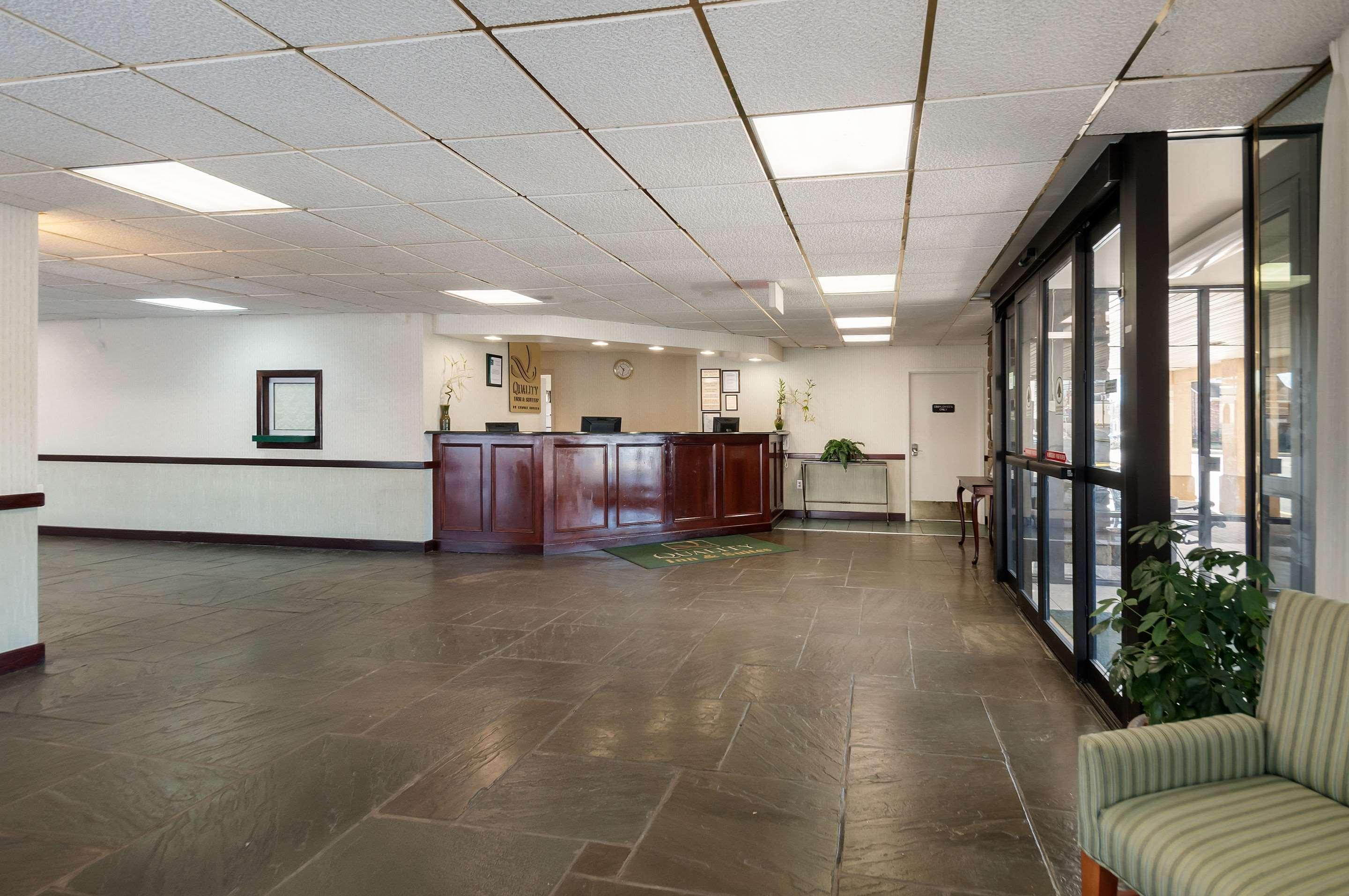 Quality Inn & Suites — photo 5