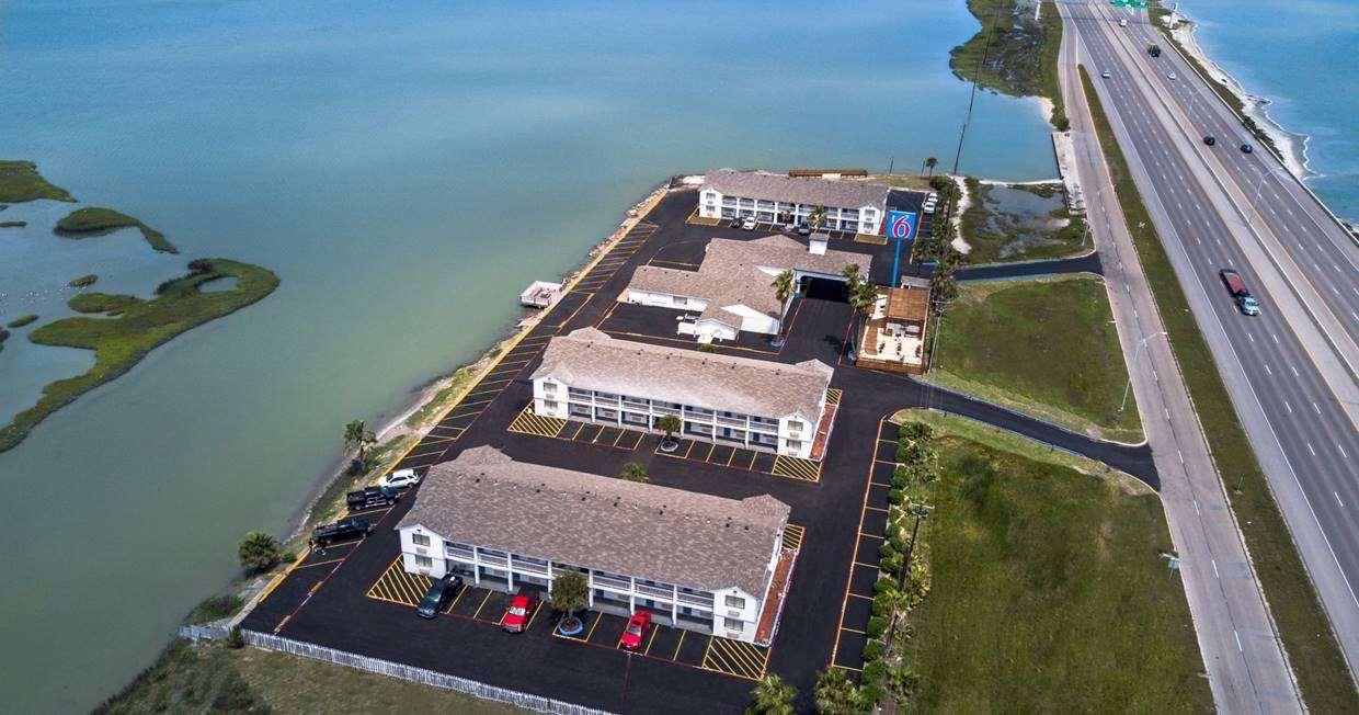 Motel 6 Portland, TX — photo 4