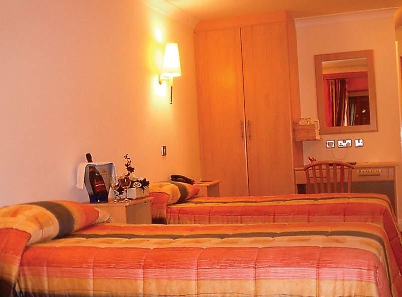 Corralea Court Hotel — photo 5