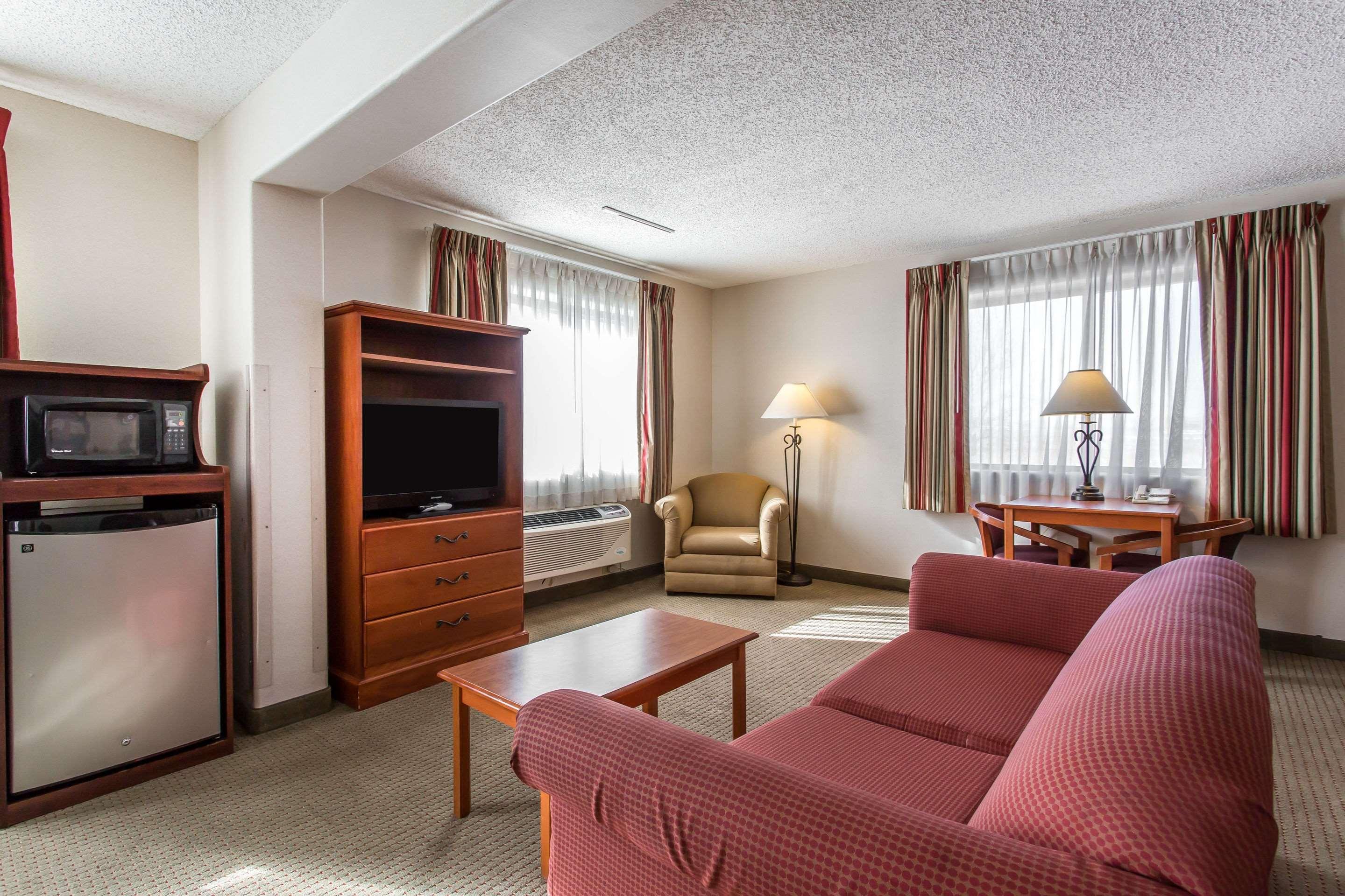 Quality Inn — photo 3