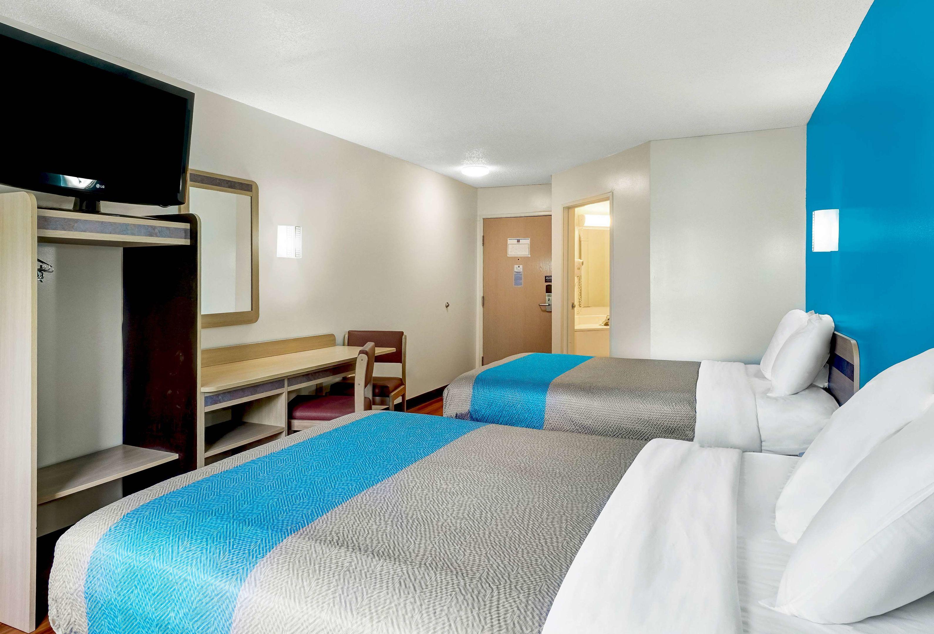 Motel 6 Gordonville — photo 5