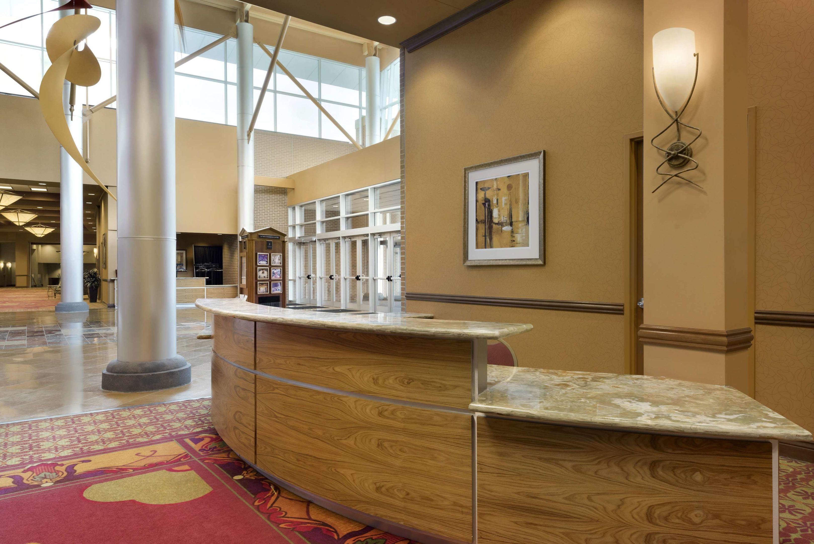 Embassy Suites Omaha La Vista Conference Center — photo 5