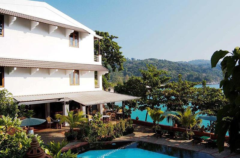 Mom Tri's Villa Royale Phuket — photo 3