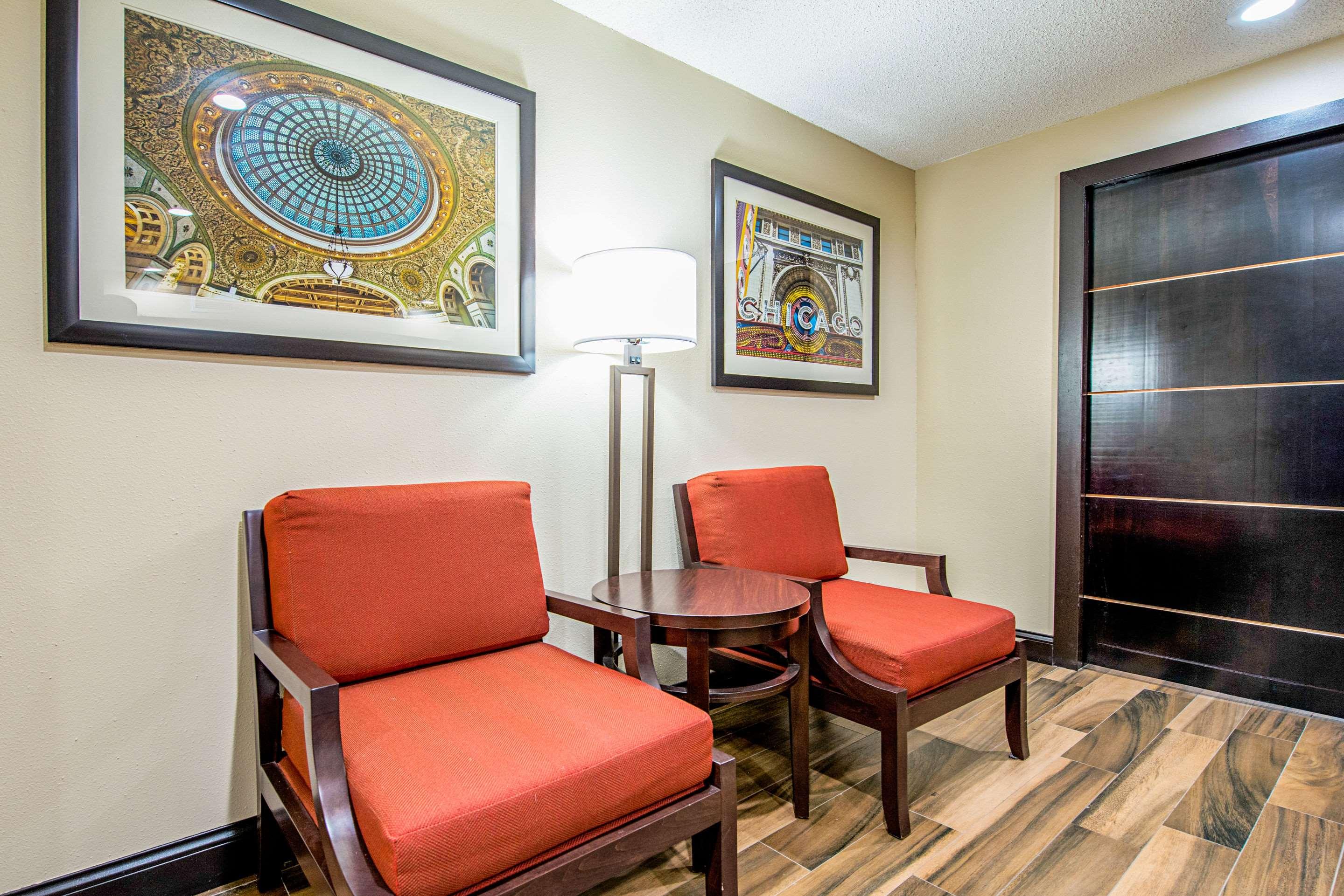 Comfort Inn Matteson — photo 5