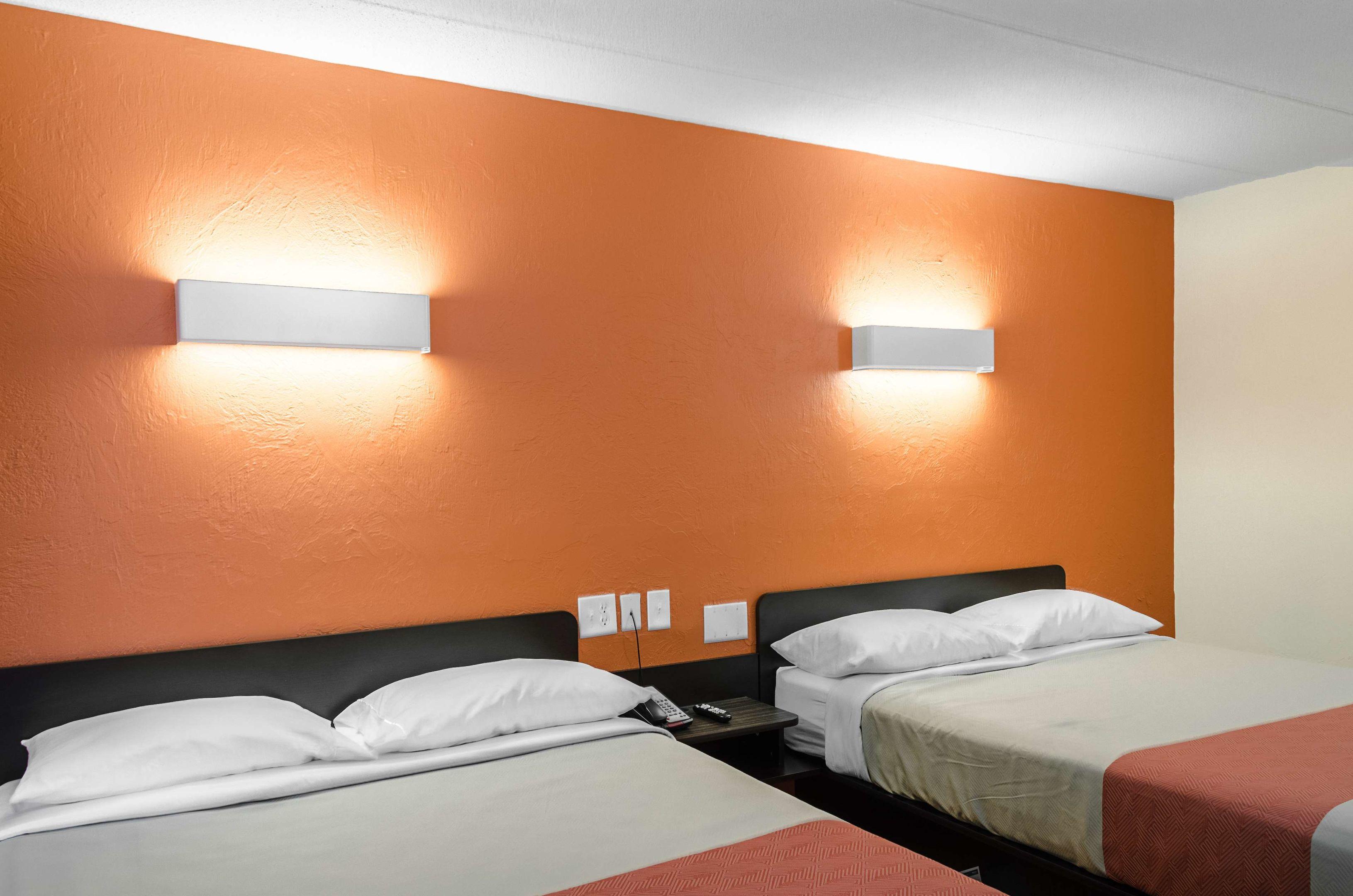 Motel 6 Westborough — photo 4