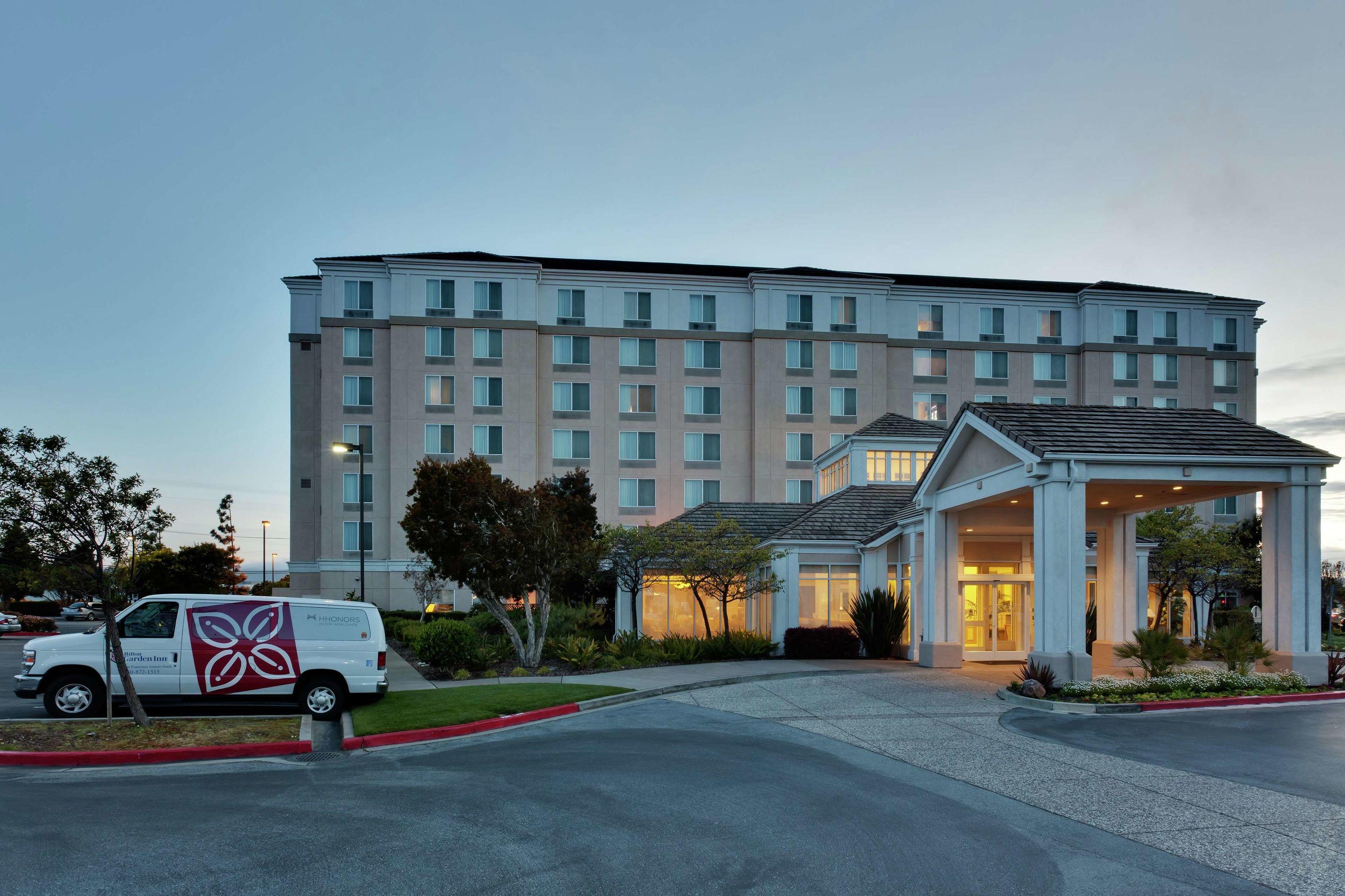 Hilton Garden Inn San Francisco Airport North — photo 3