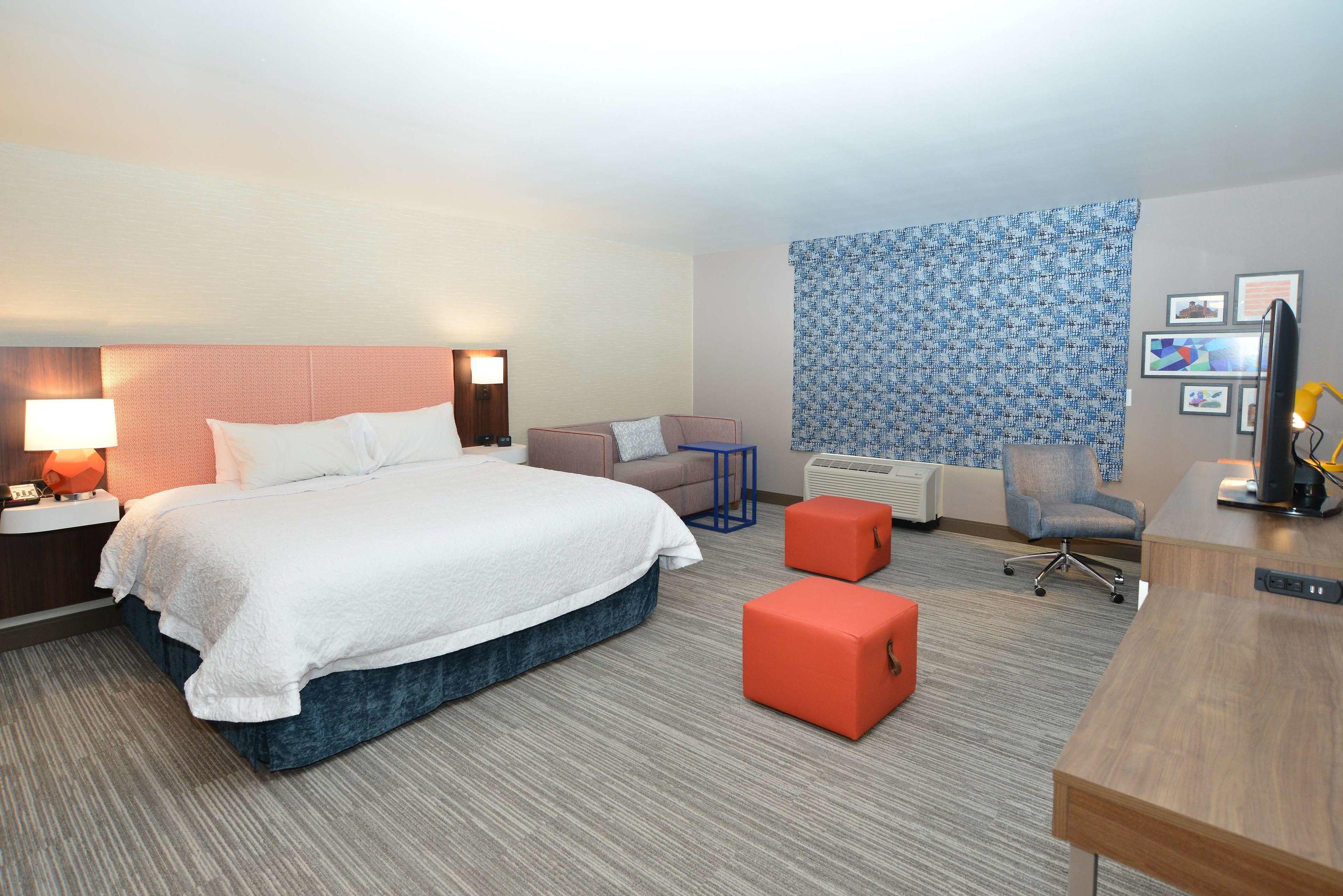Hampton Inn & Suites Menomonie-UW Stout — photo 5