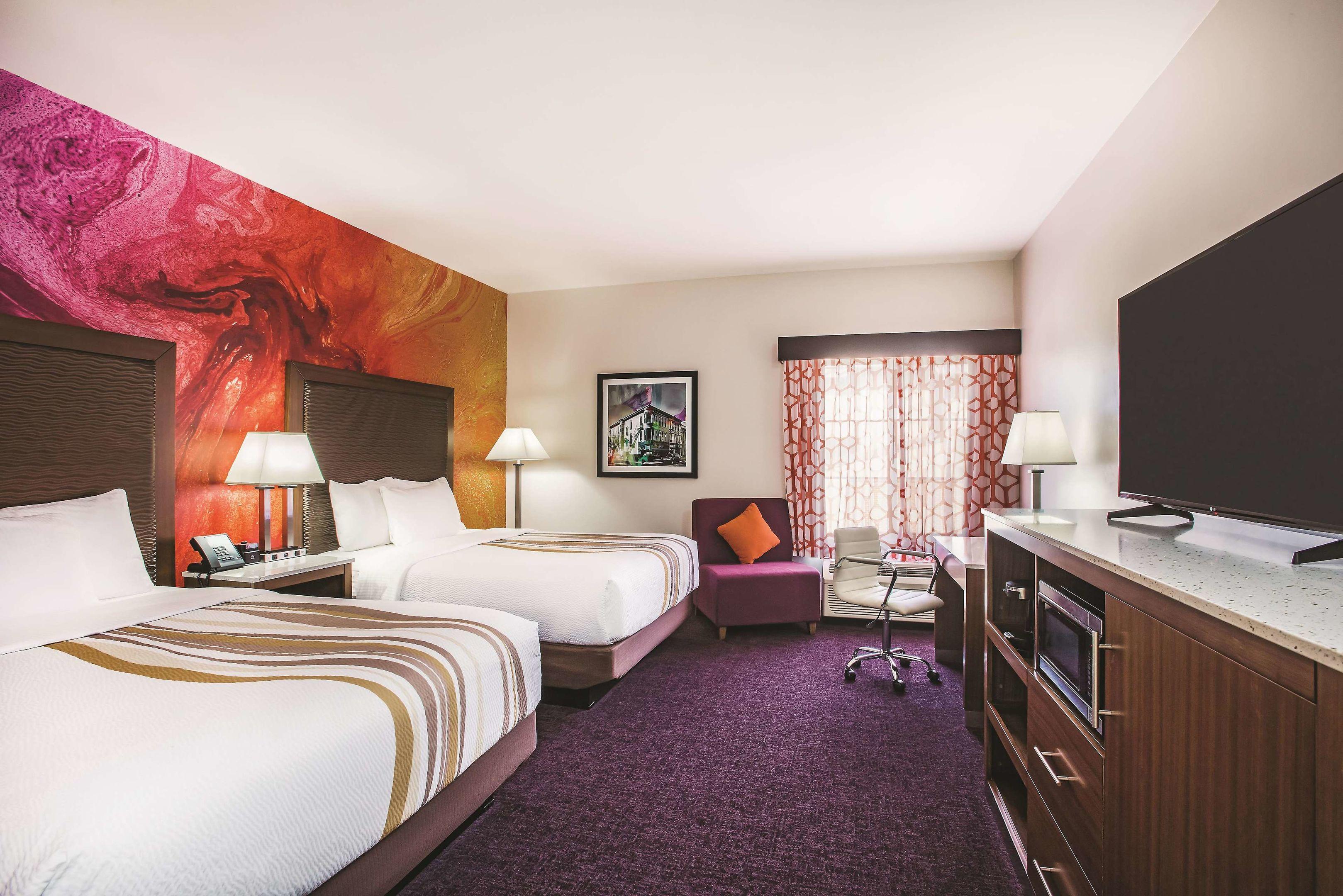La Quinta Inn & Suites Chambersburg — photo 5