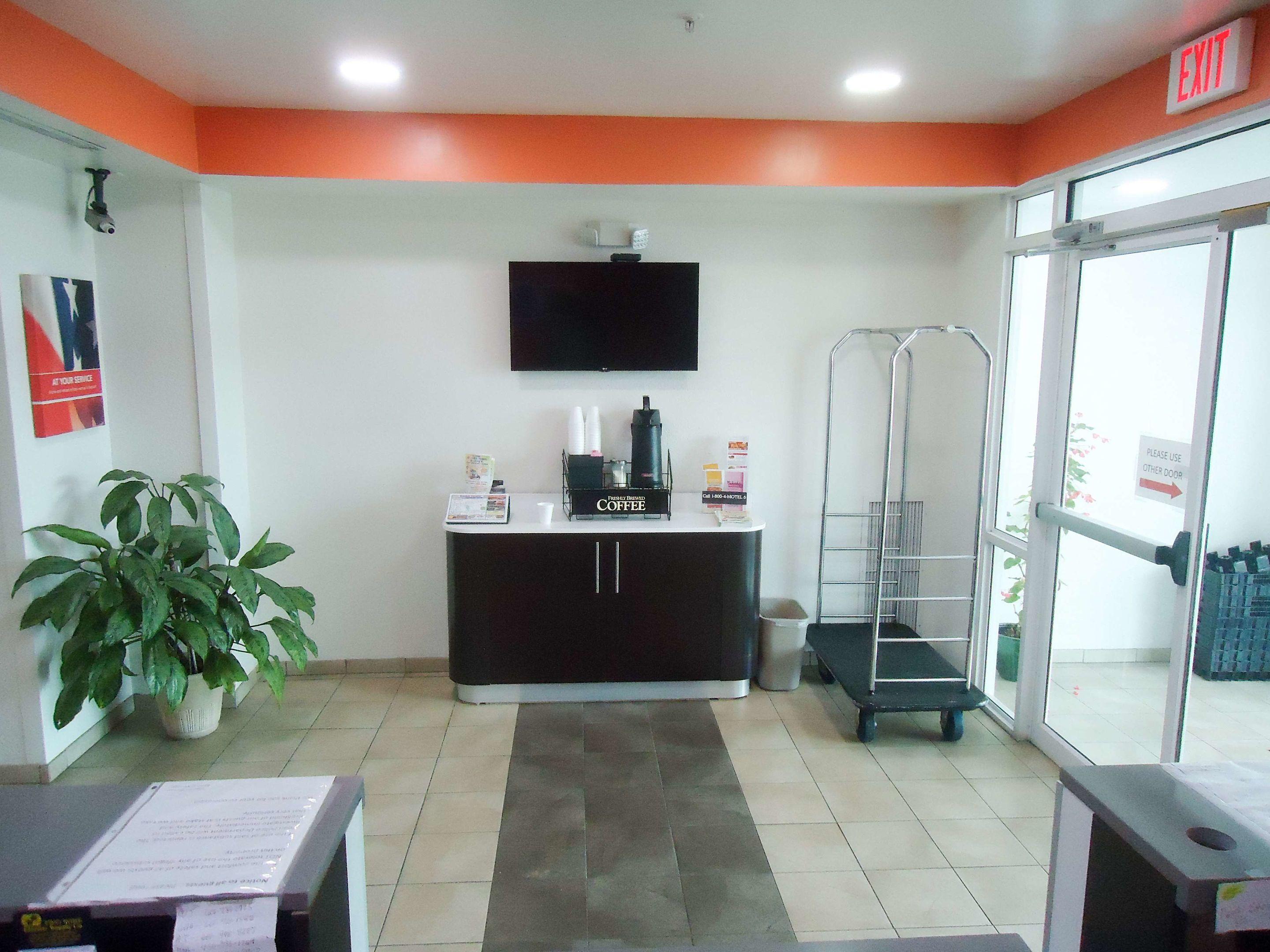 Motel 6 Jackson Airport - Pearl MS — photo 4