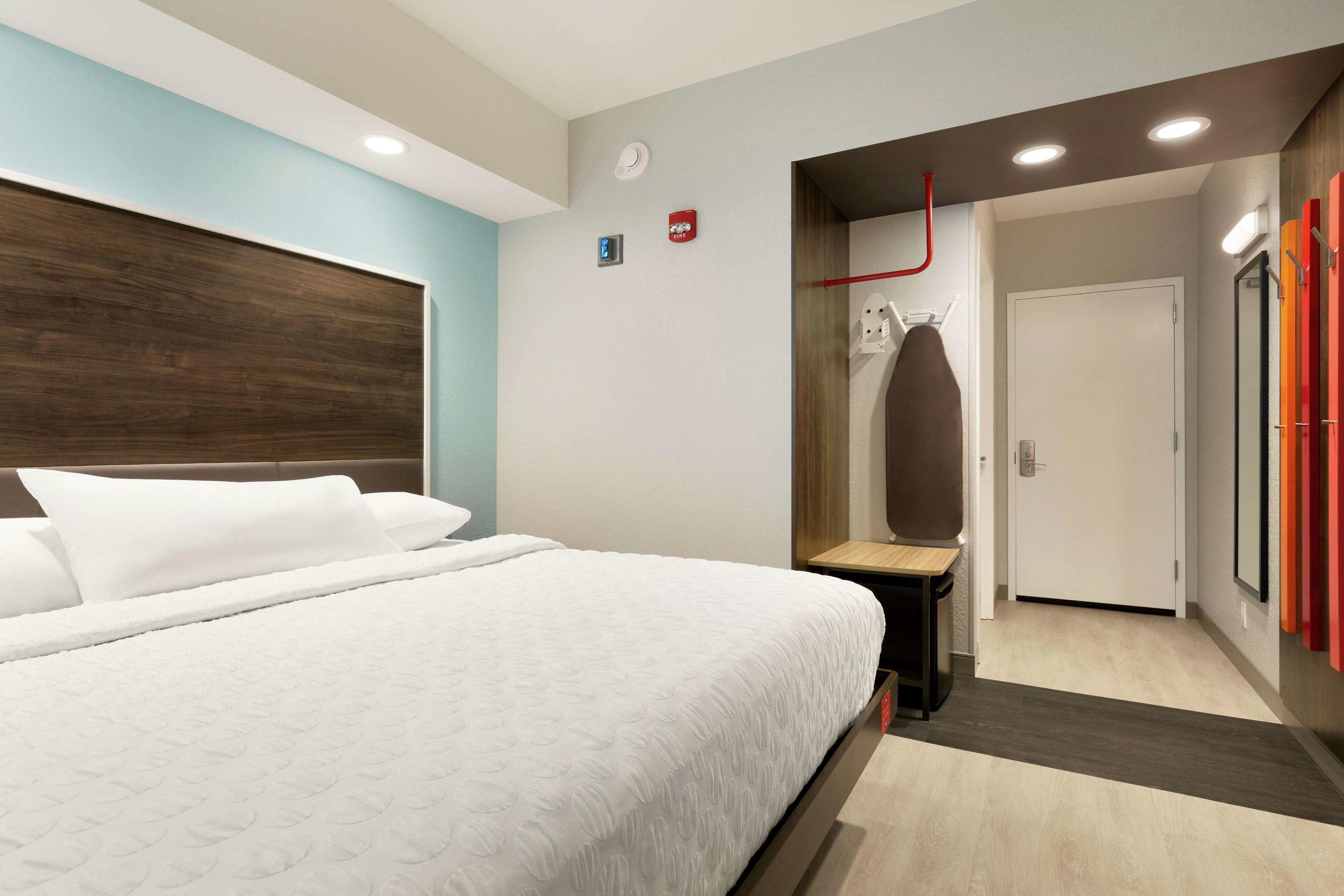 Tru By Hilton St. Charles St. Louis — photo 4