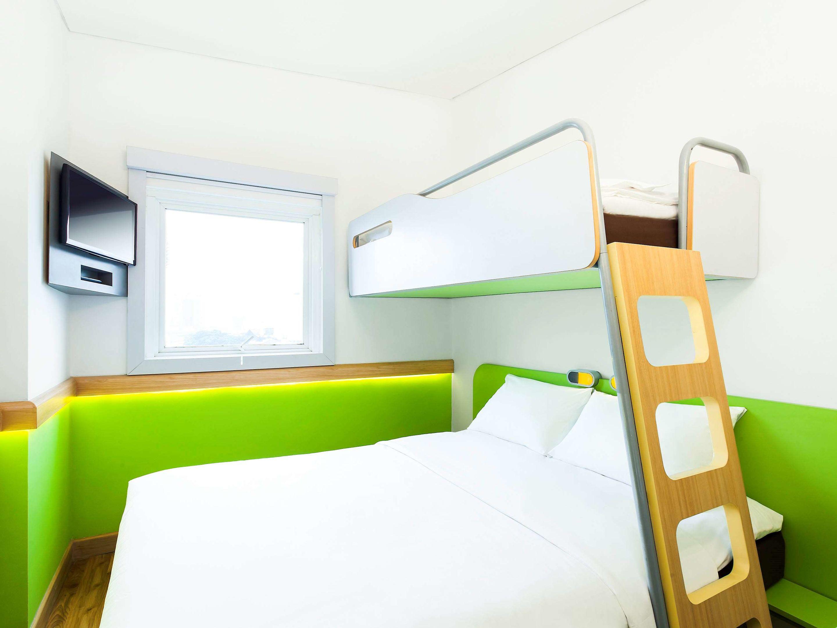 ibis budget Bandung Asia Afrika — photo 4