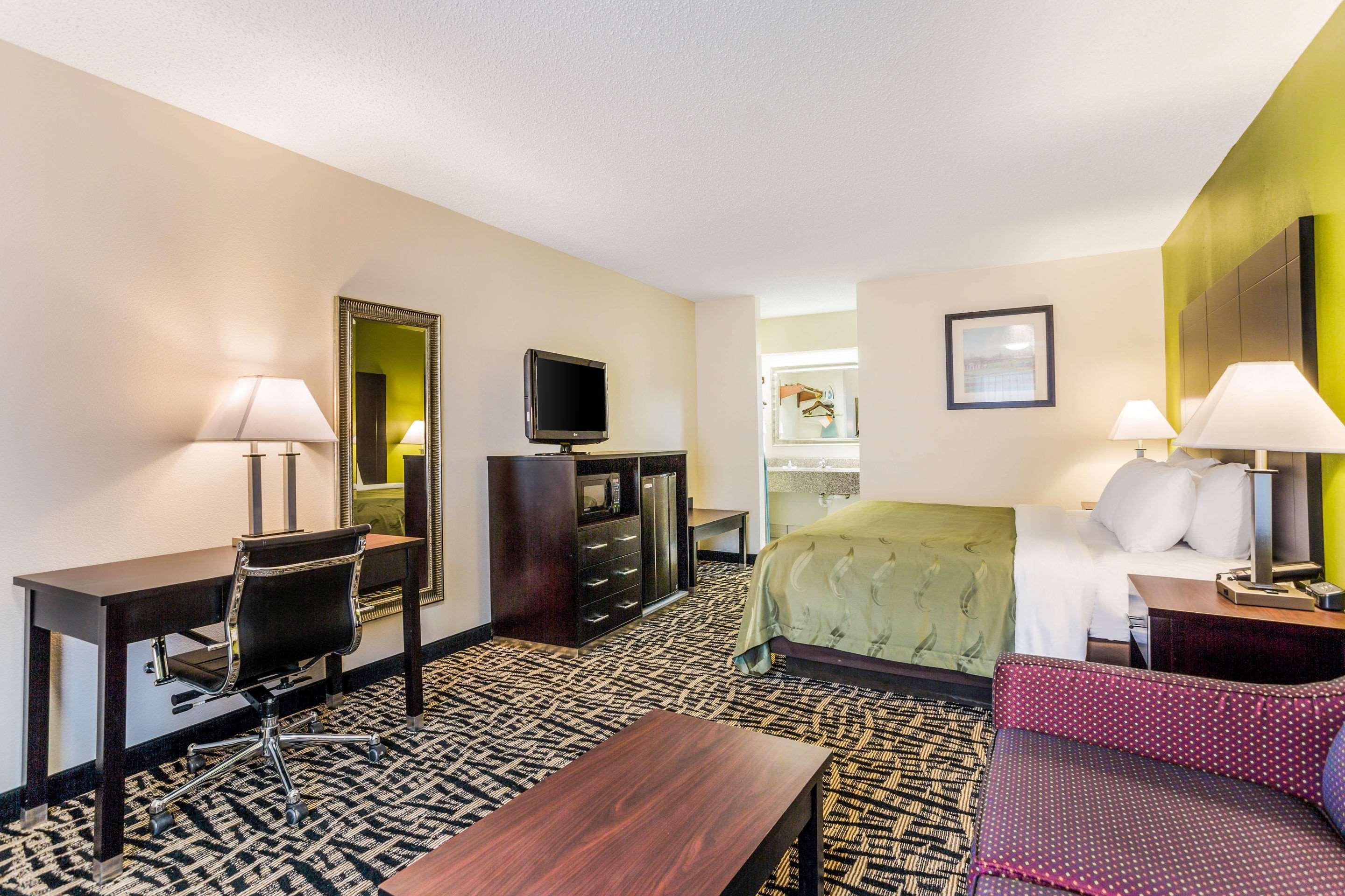 Quality Inn Russellville — photo 4