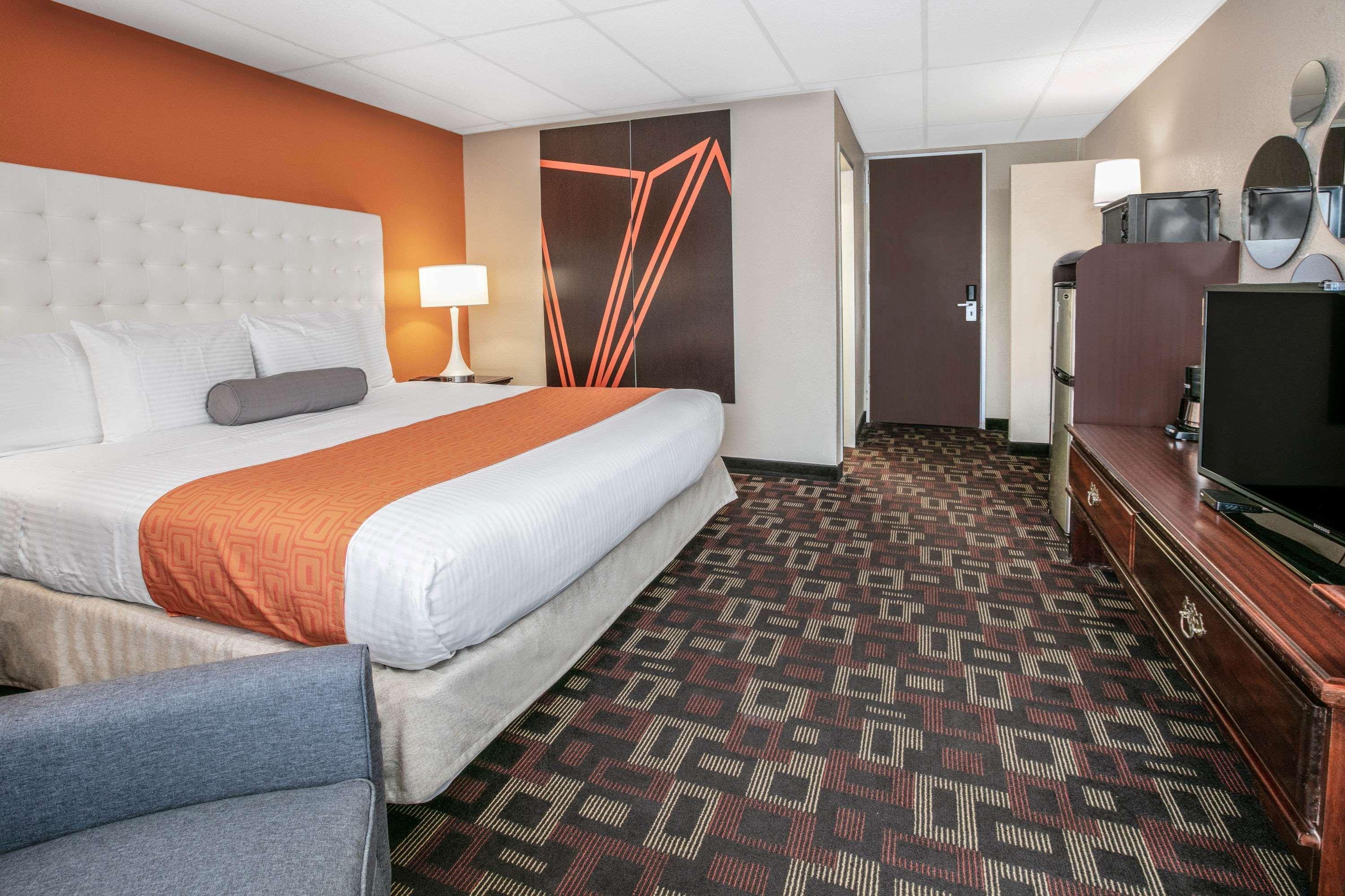 Howard Johnson Inn - Oklahoma City — photo 5