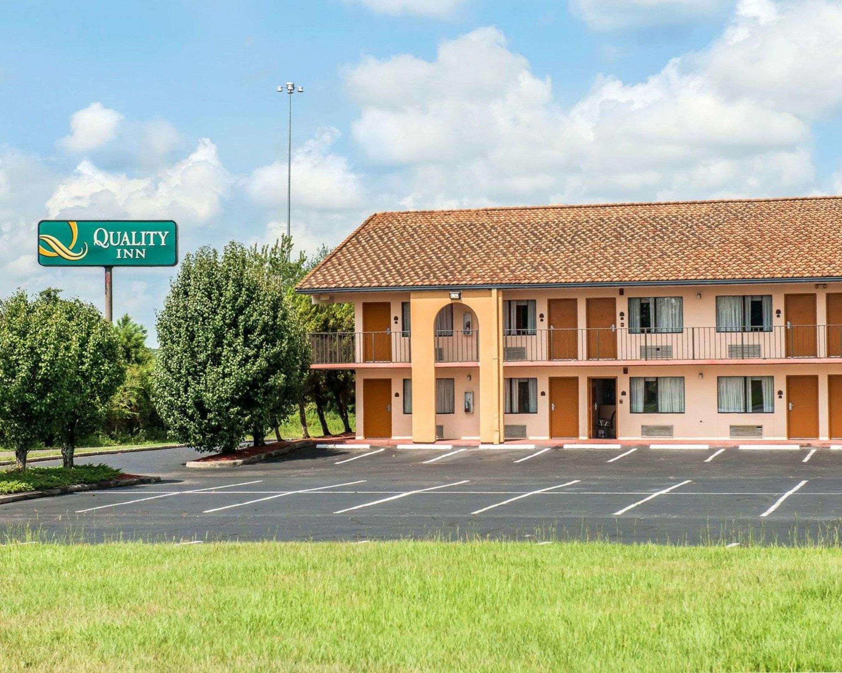 Quality Inn Marianna — photo 4