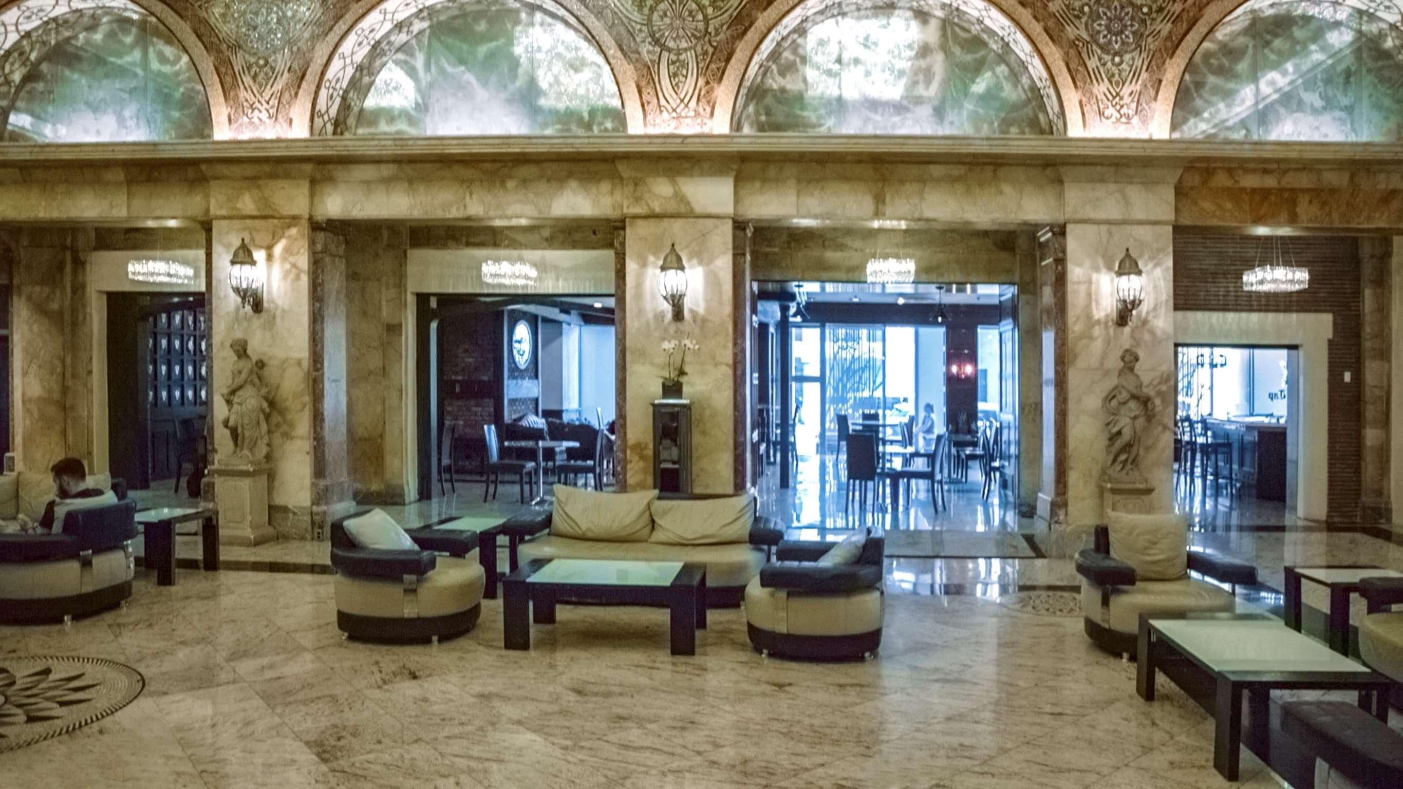 Congress Plaza — photo 5