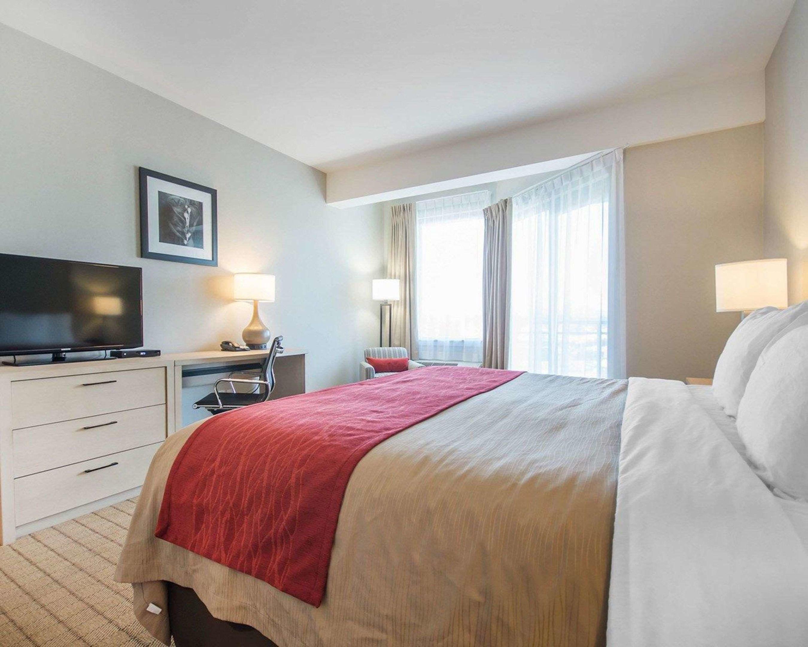 Comfort Inn & Suites Campbell River — photo 4
