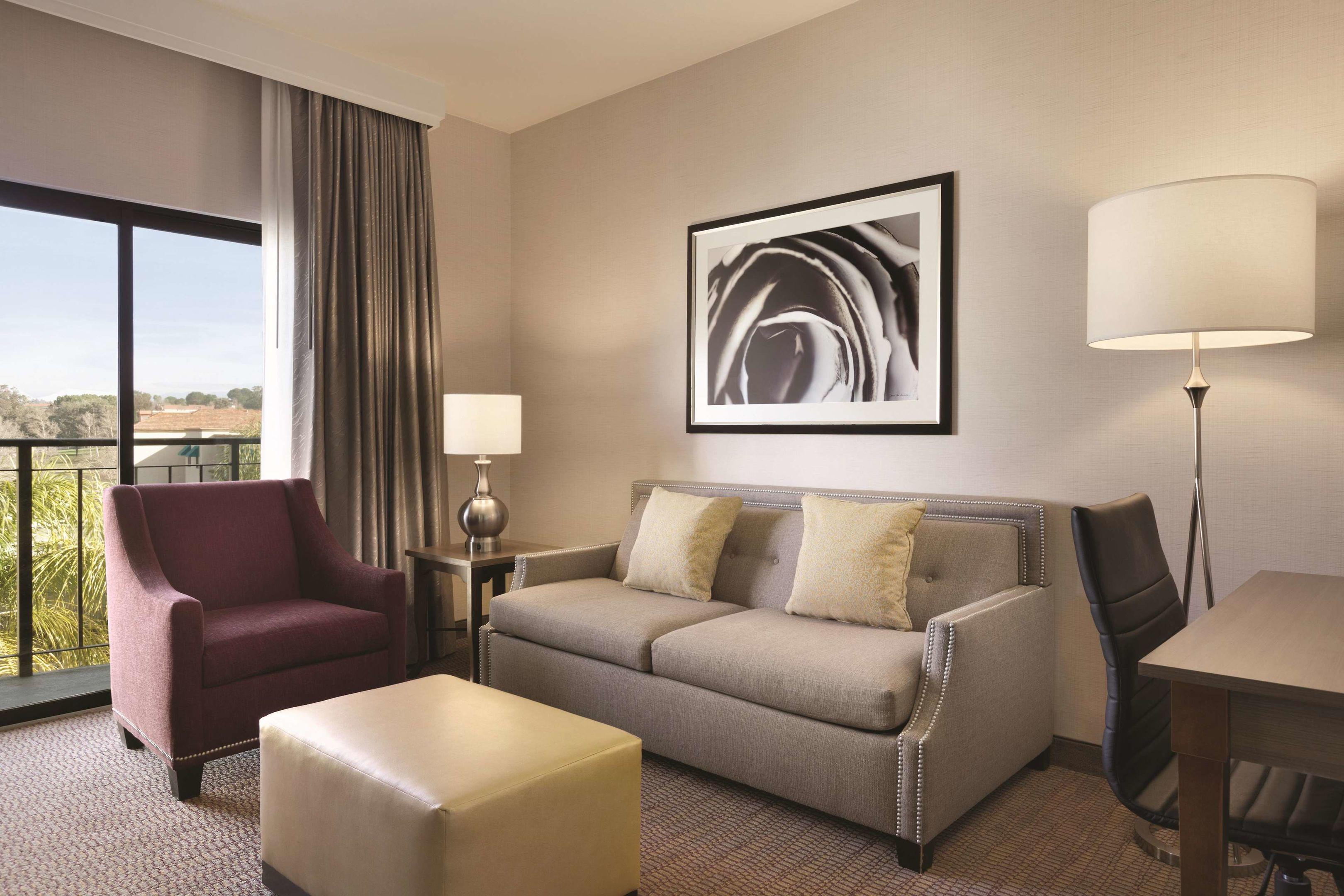 Embassy Suites by Hilton Temecula Valley — photo 5
