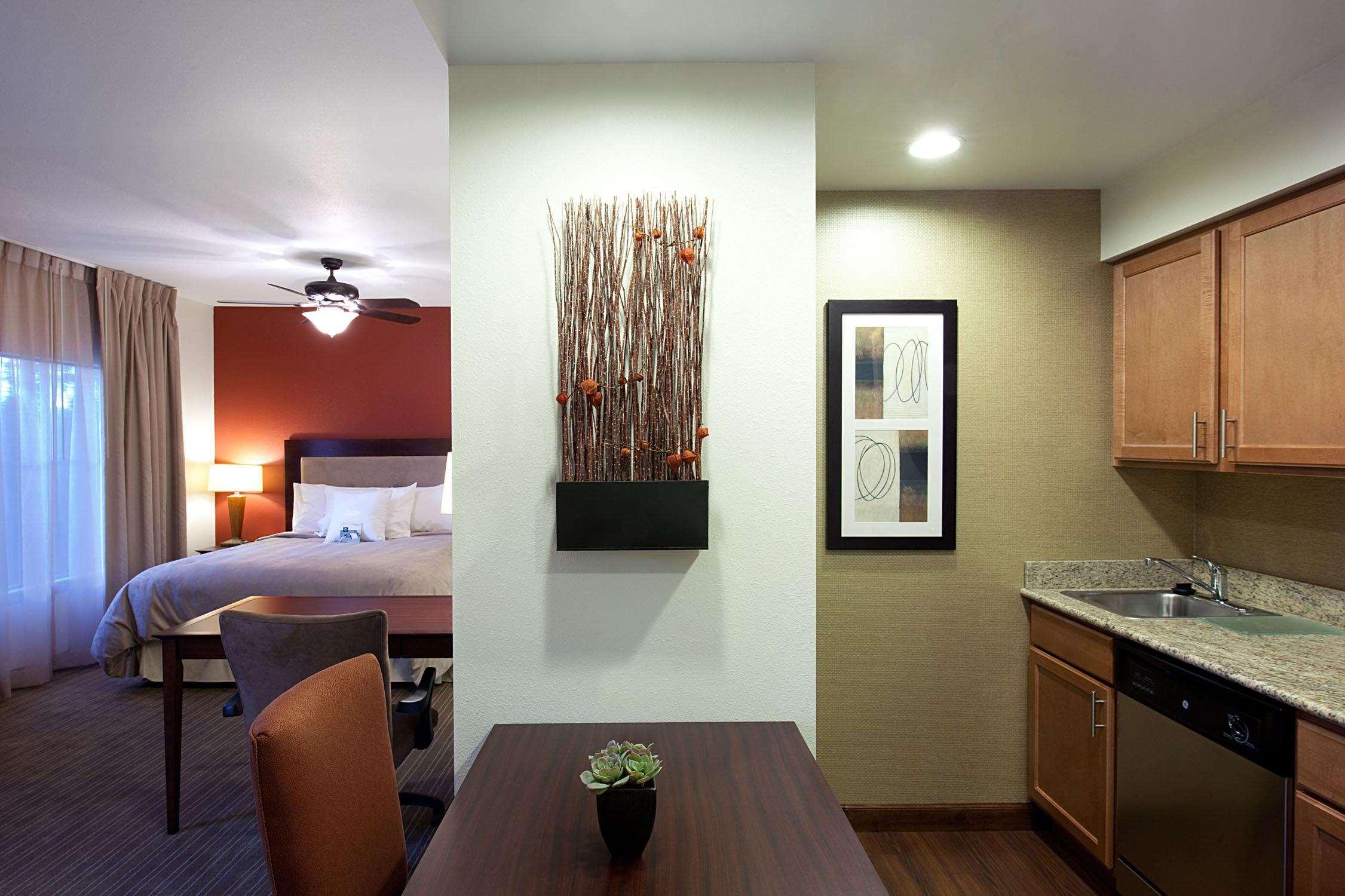 Homewood Suites by Hilton St. Louis - Galleria — photo 5