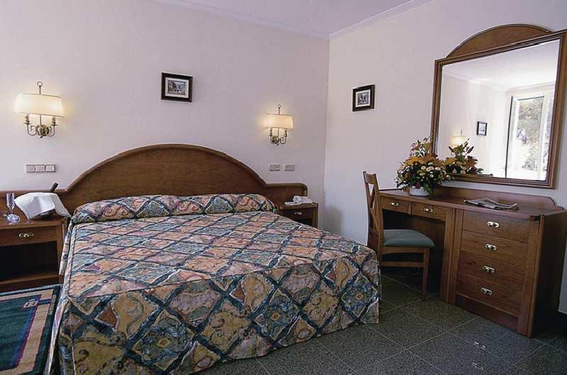 S'Argamassa Palace Suite Hotel — photo 3