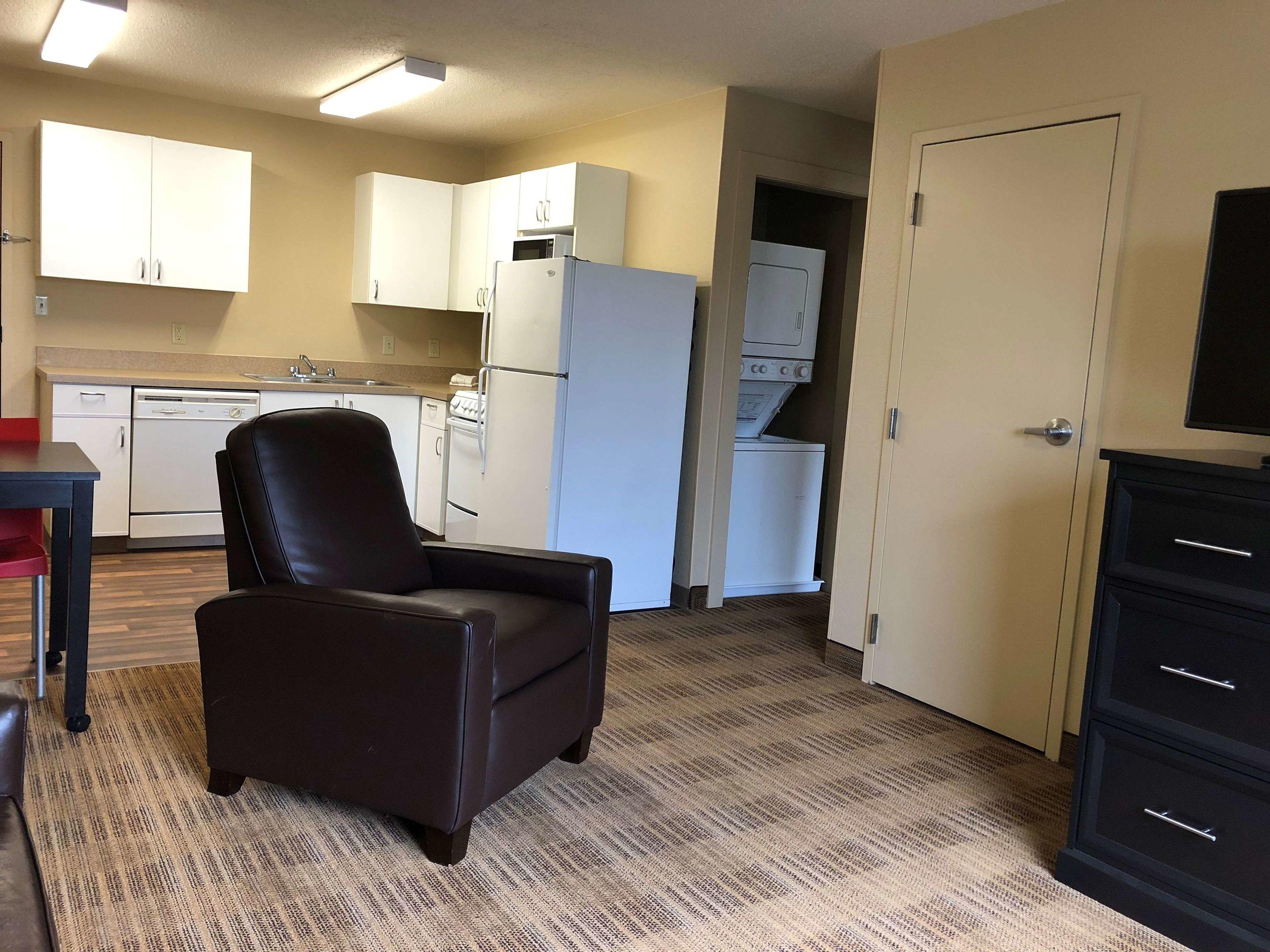Extended Stay America - Cincinnati - Blue Ash - Kenwood Road — photo 5
