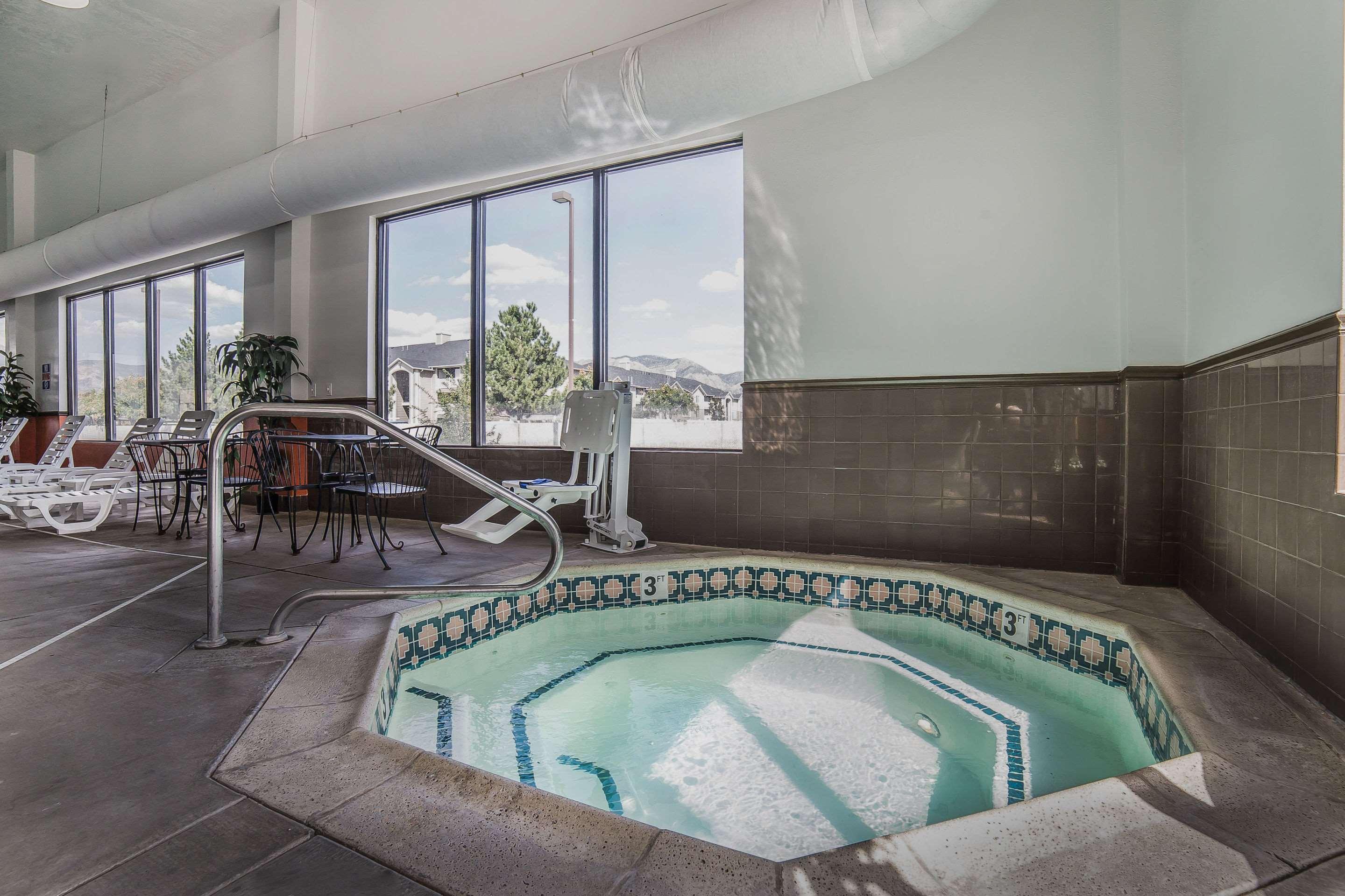 Comfort Suites Ogden — photo 4