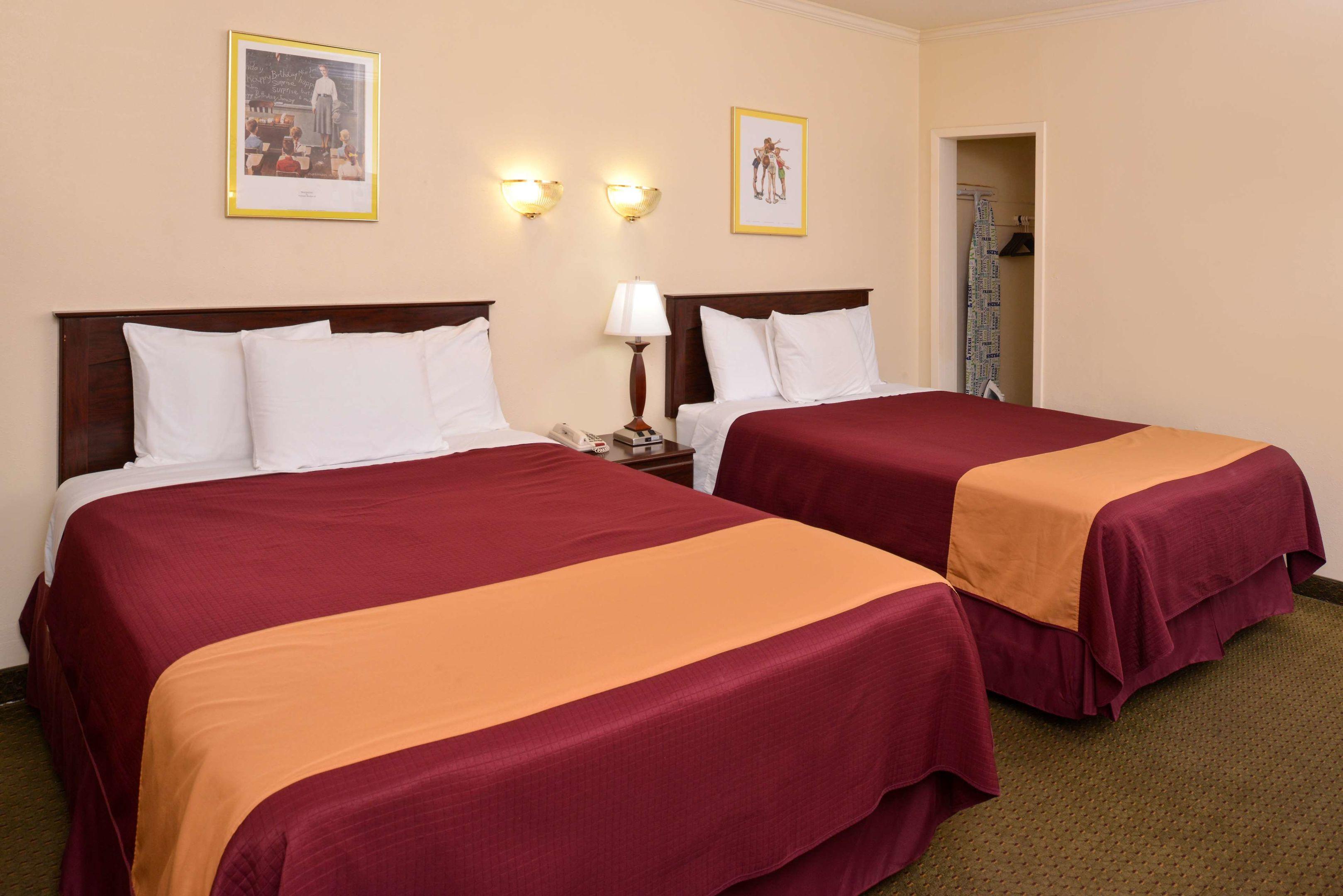 Americas Best Value Inn Ozona — photo 4