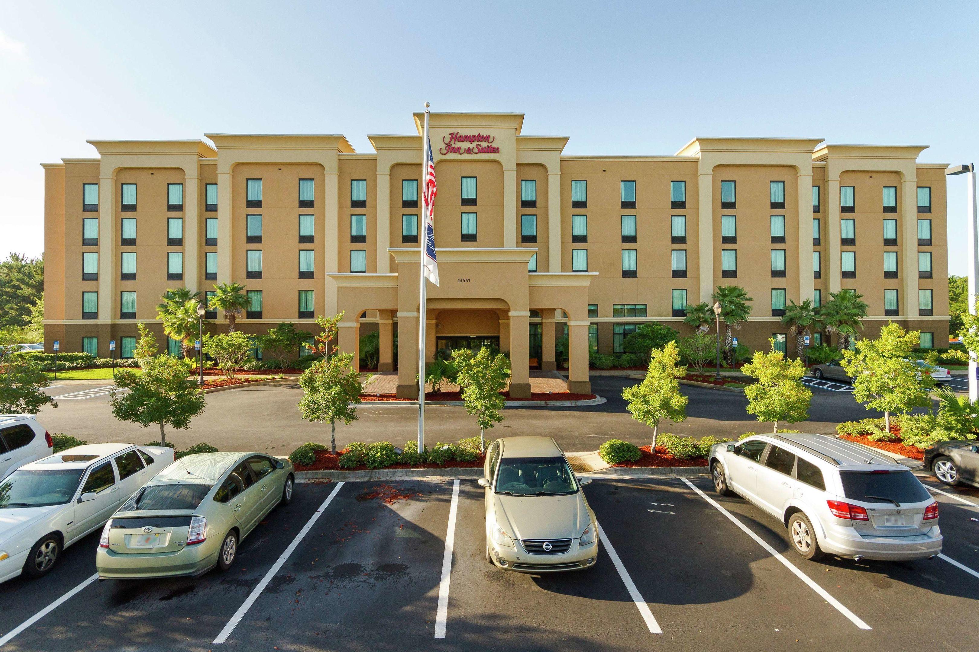 Hampton Inn & Suites Jacksonville-Airport — photo 4
