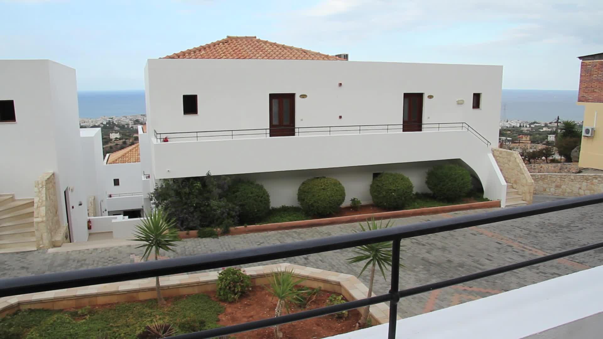 Amazones Village Suites — photo 3