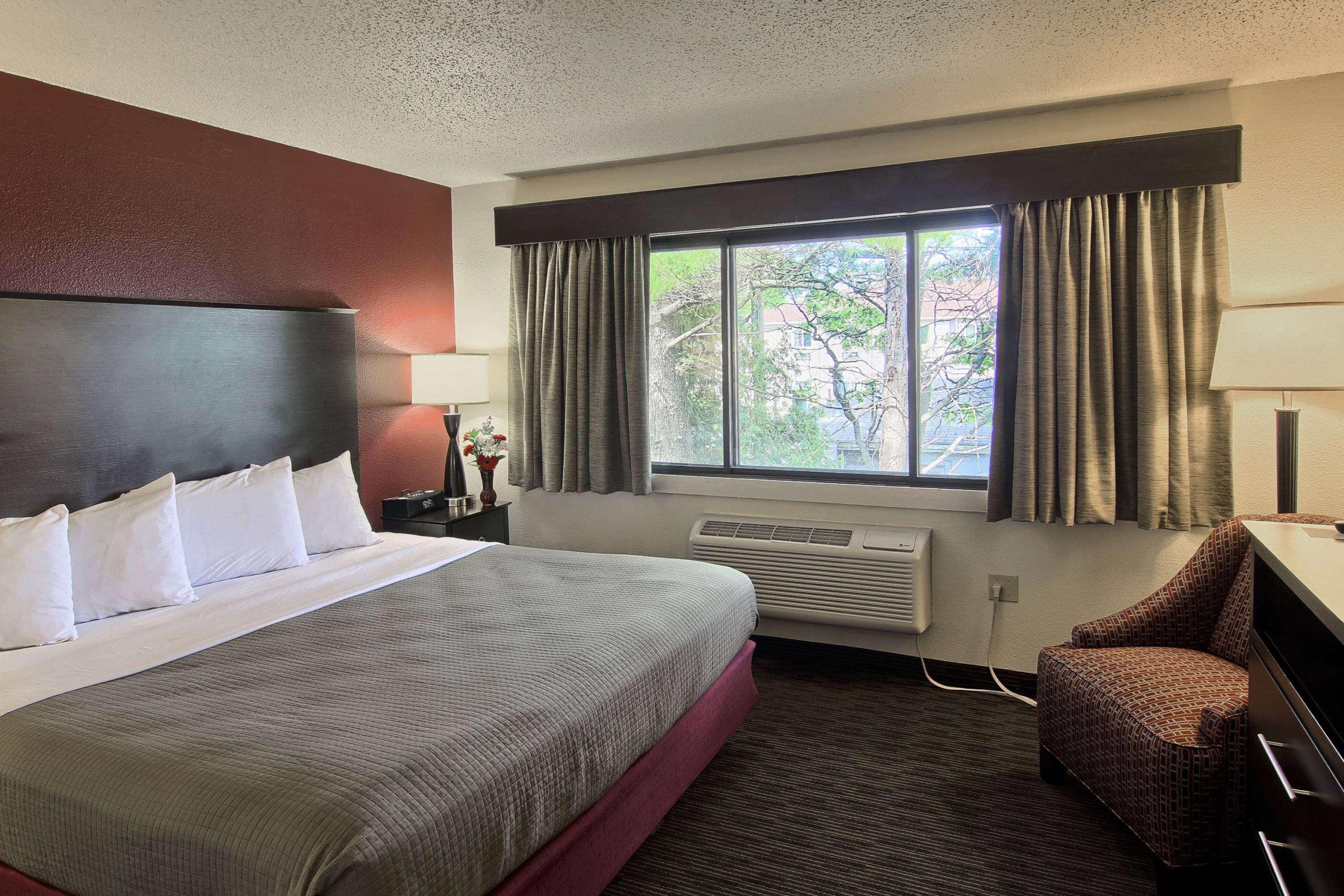 GrandStay Traverse City — photo 5