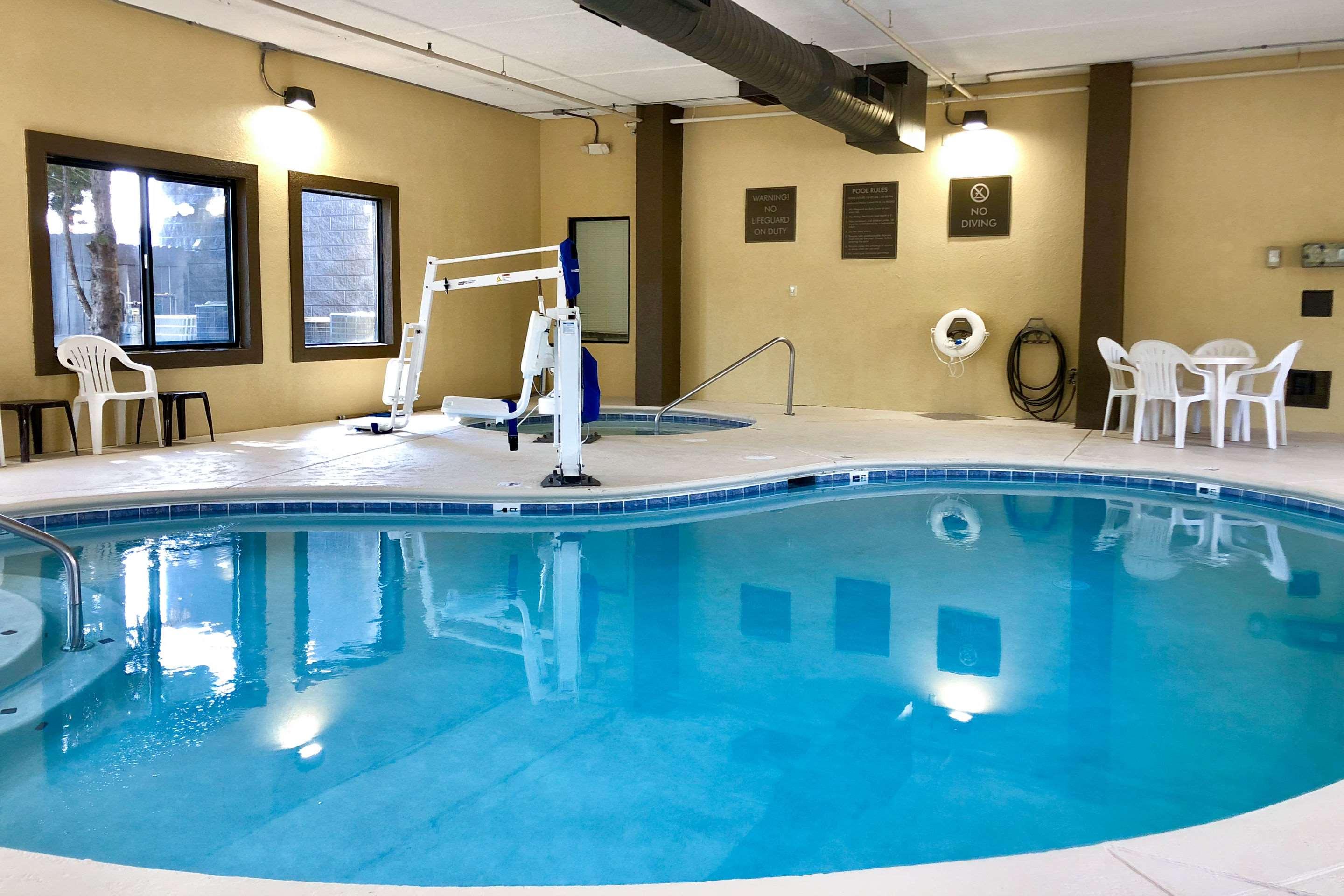 Comfort Suites Pigeon Forge — photo 5