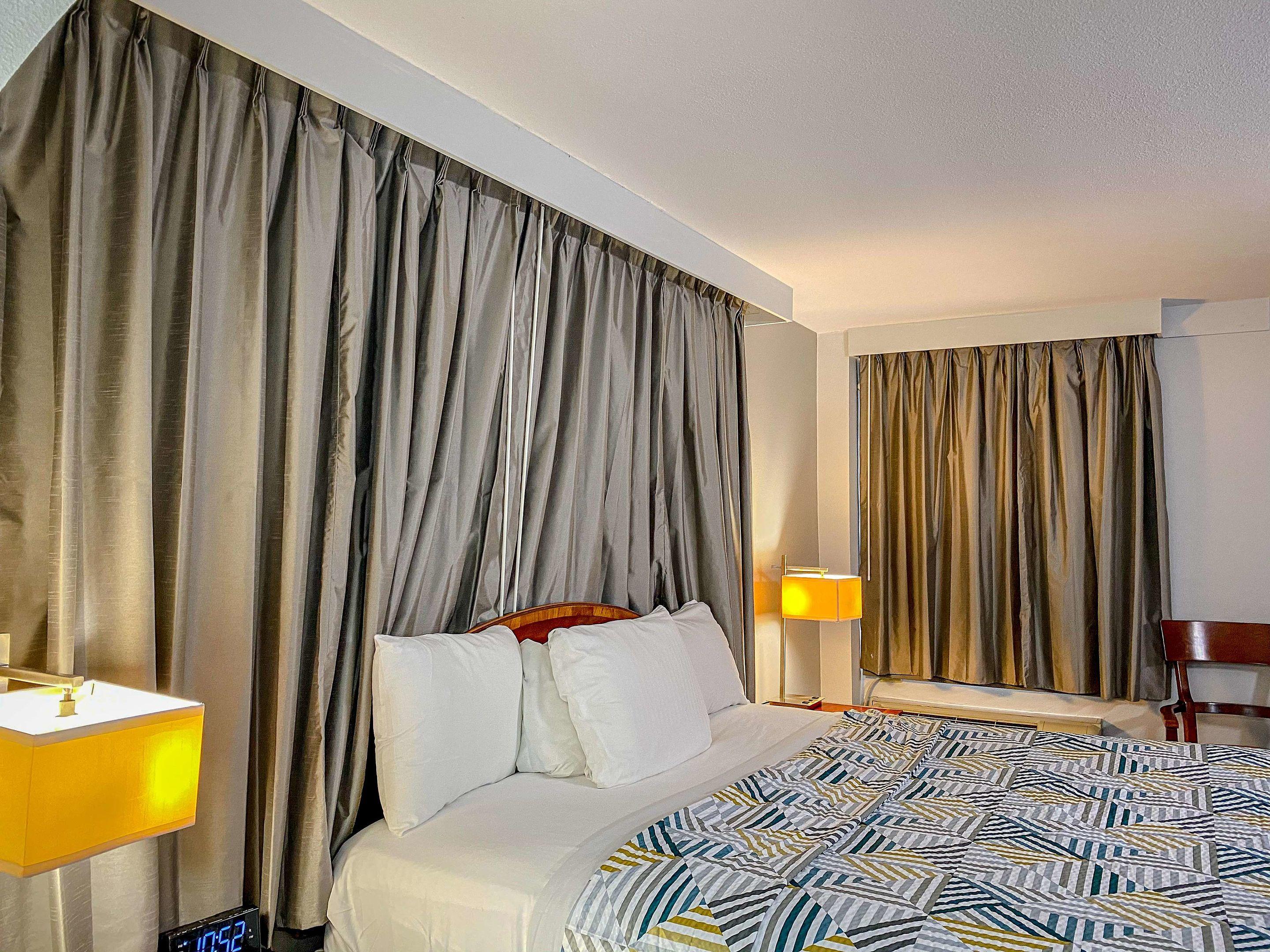 Americas Best Value Inn Downtown Midtown — photo 5