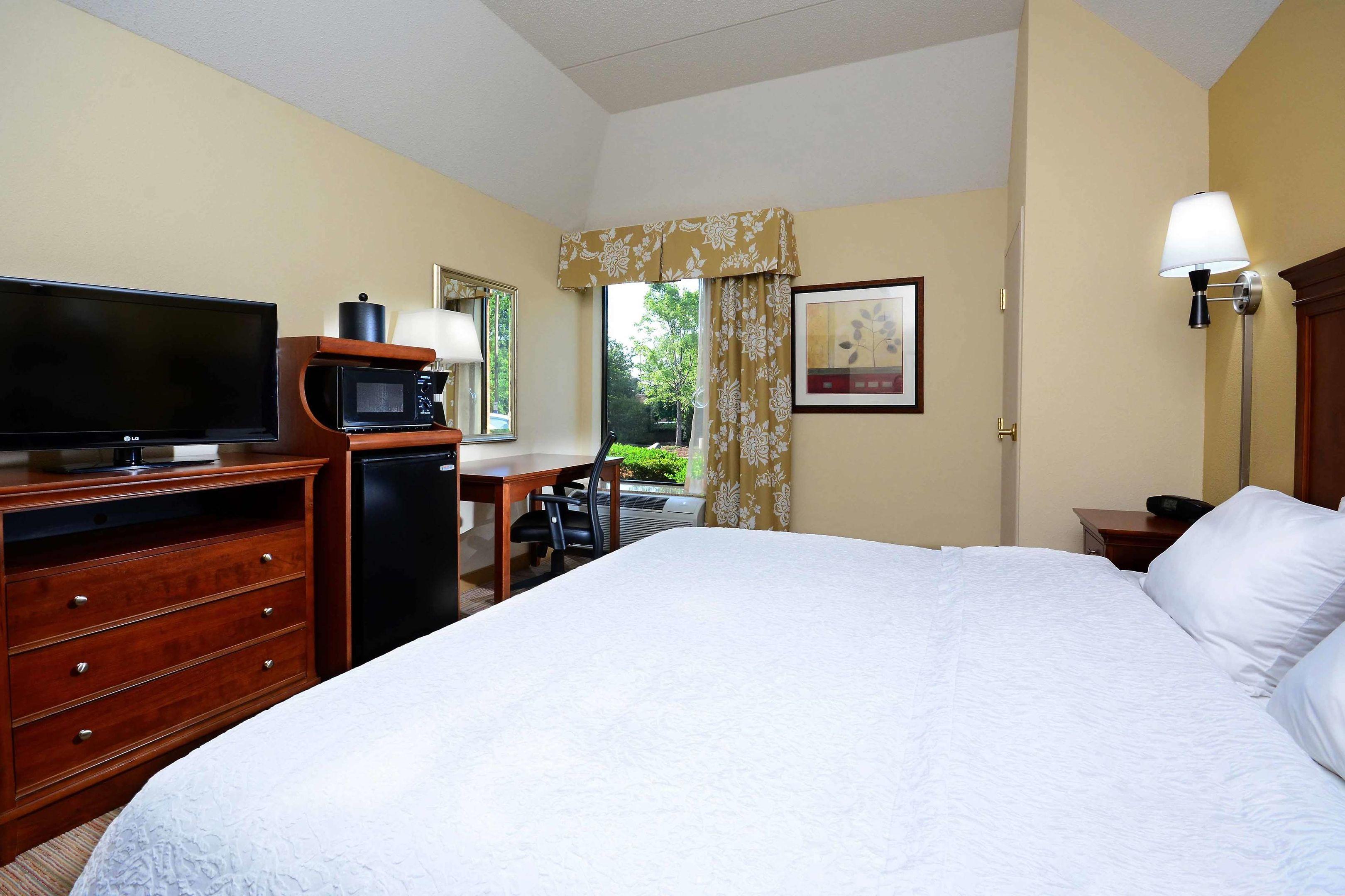 Hampton Inn Raleigh Capital Blvd. N. — photo 3