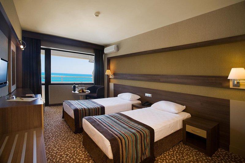 Adin Beach Hotel — photo 4