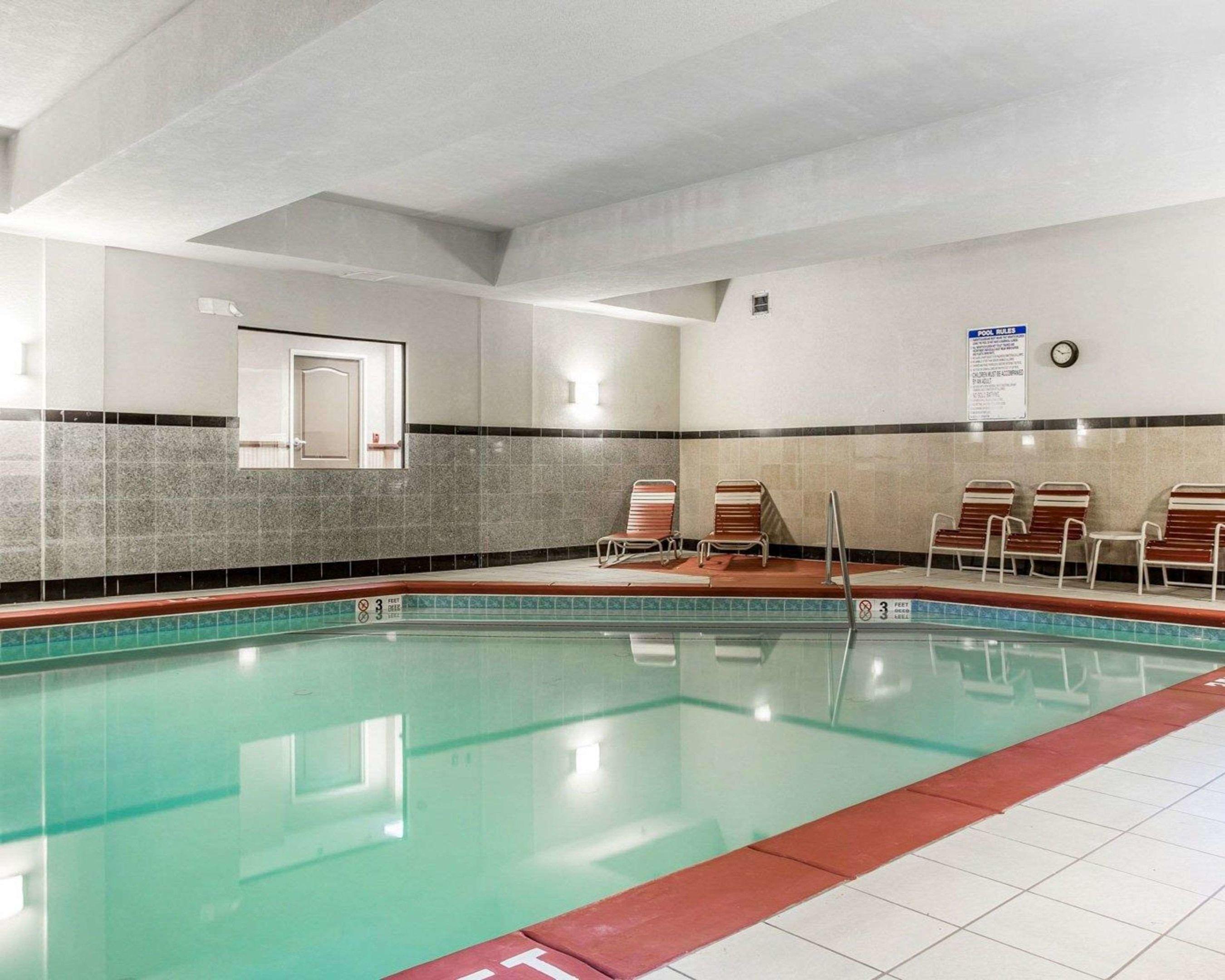 Comfort Suites Morrow- Atlanta South — photo 4