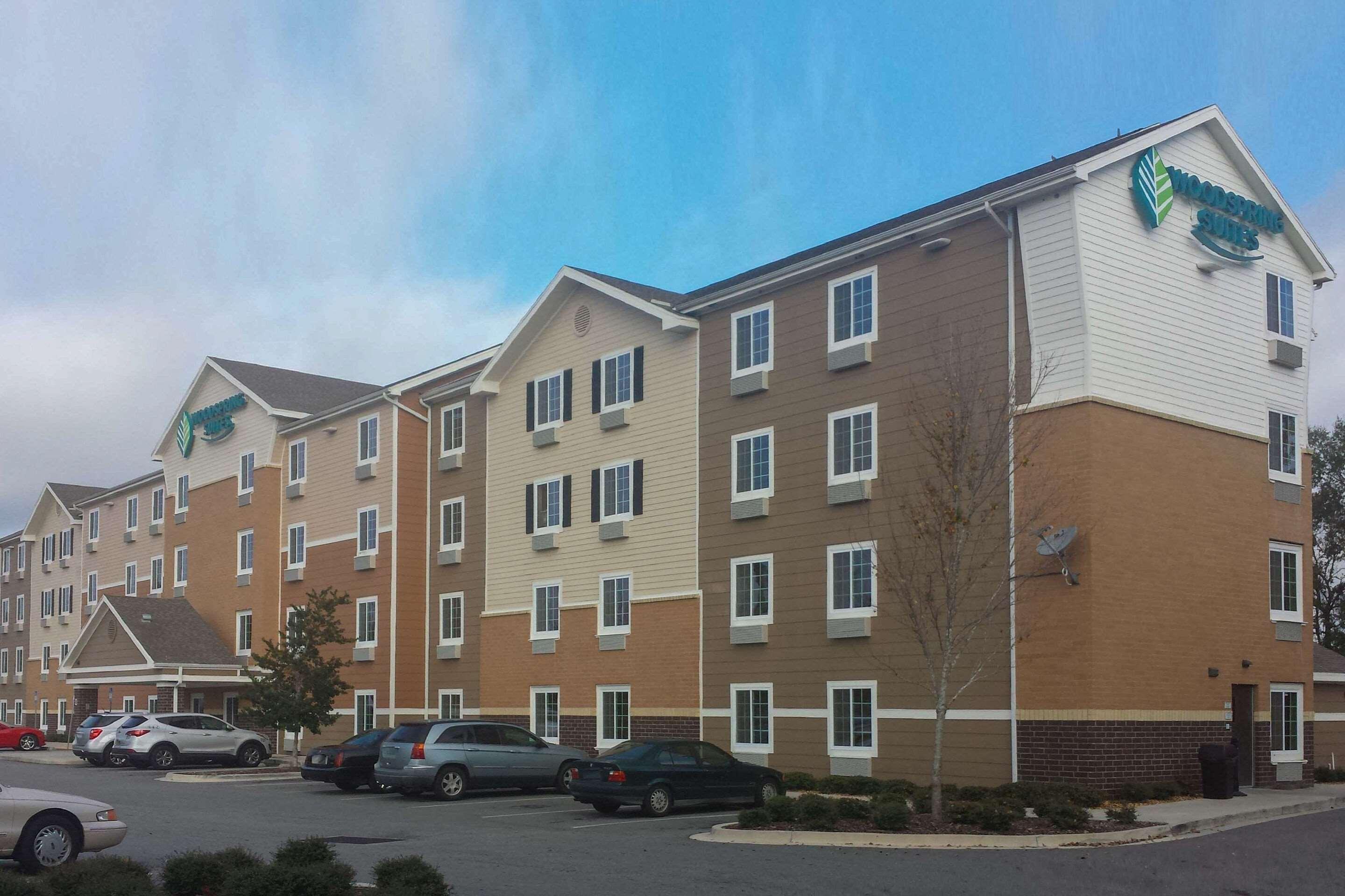 WoodSpring Suites Jacksonville I-95 North