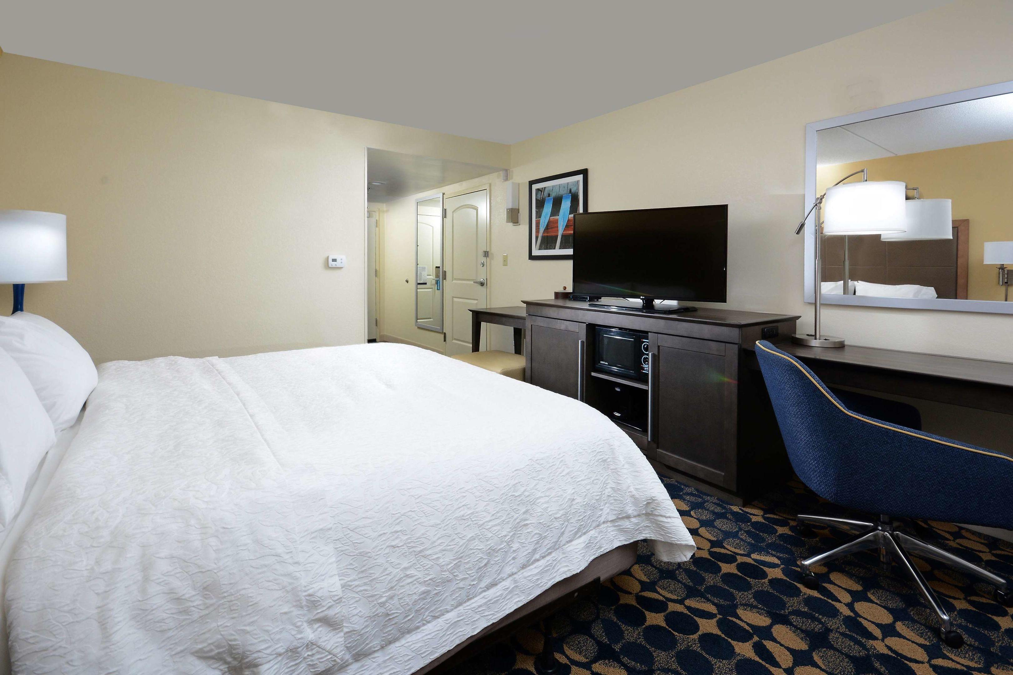 Hampton Inn Roxboro — photo 4