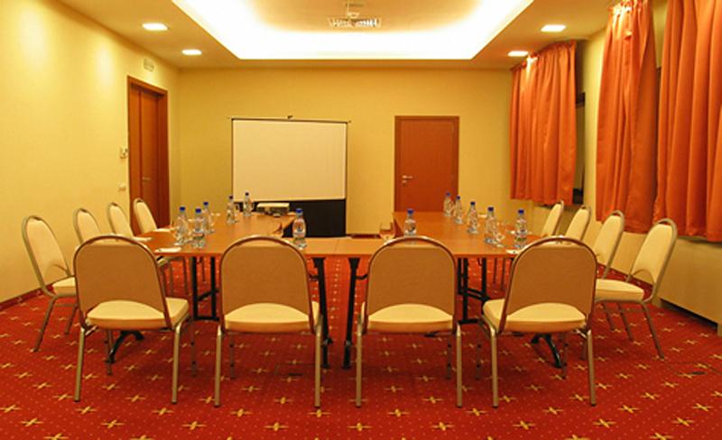 DoubleTree by Hilton Hotel Cluj - City Plaza — photo 4