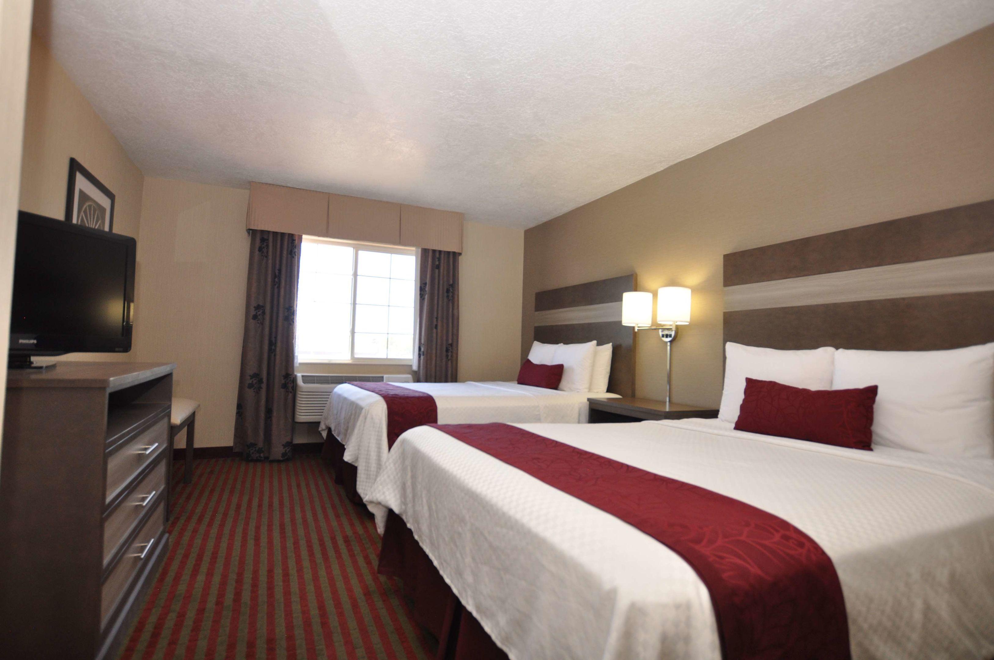 Best Western Plus Executive Suites — photo 5