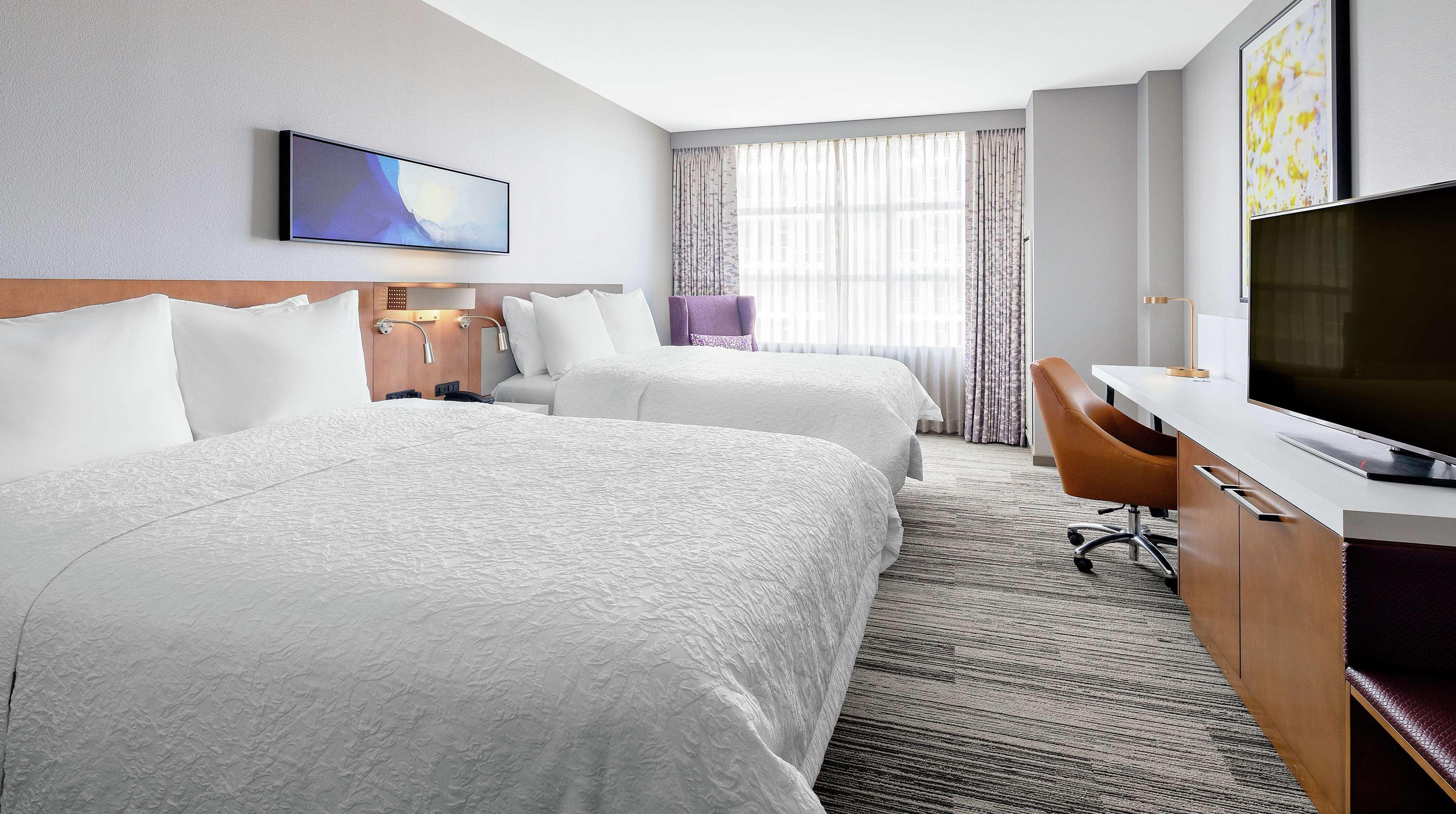 Hilton Garden Inn Chicago McCormick Place — photo 5